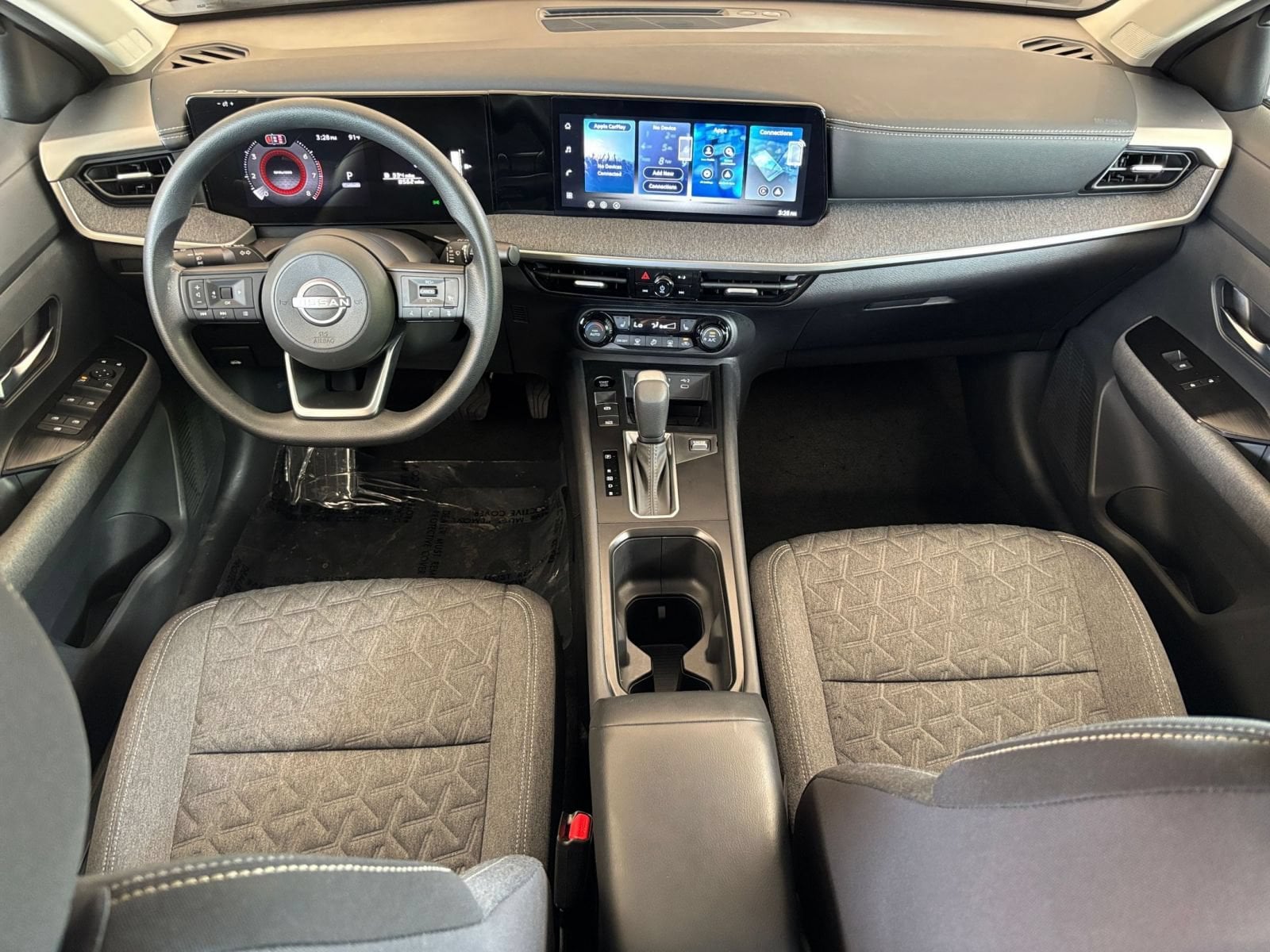 Thumbnail: 2026 Nissan Kicks - 32