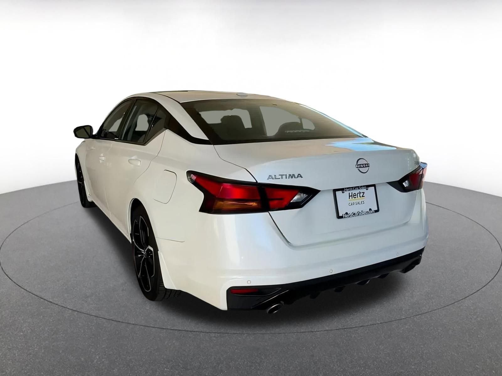 Thumbnail: 2025 Nissan Altima - 11