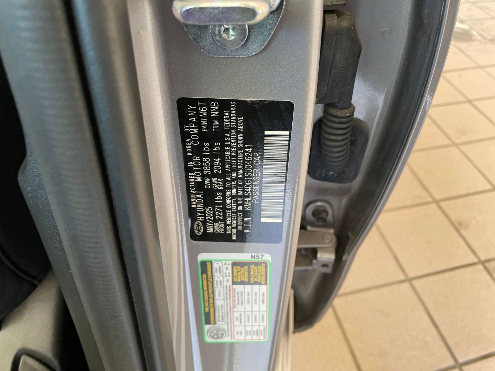 Thumbnail: 2025 Hyundai Elantra - 25