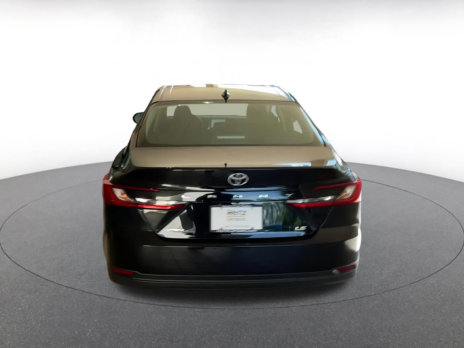 Thumbnail: 2025 Toyota Camry - 10