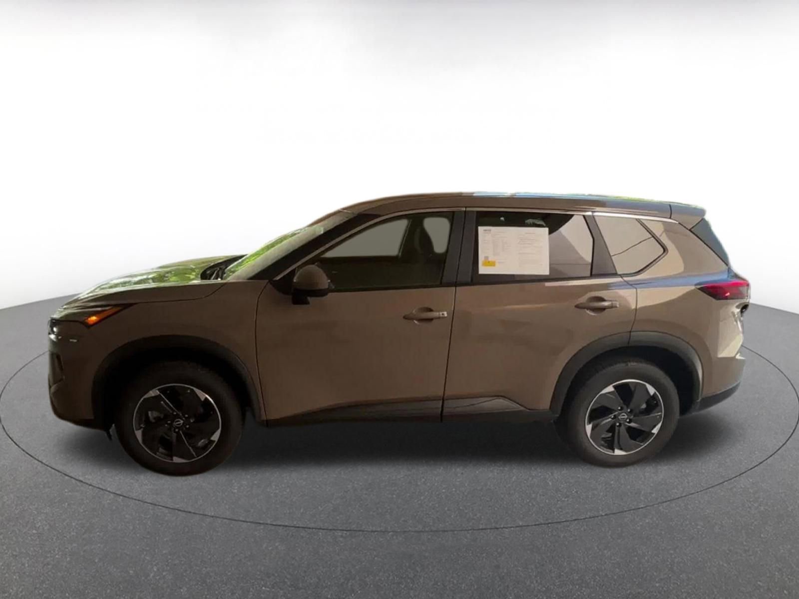 Thumbnail: 2025 Nissan Rogue - 9