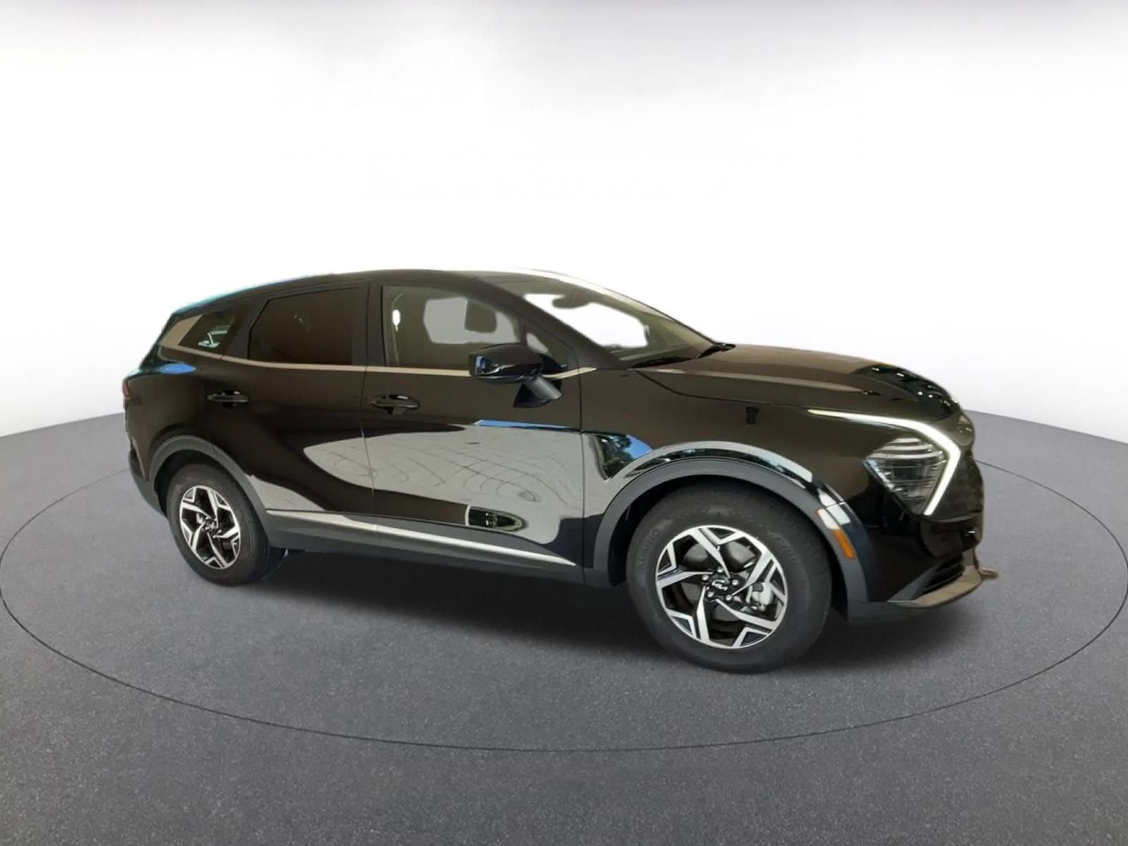 Thumbnail: 2025 Kia Sportage - 2