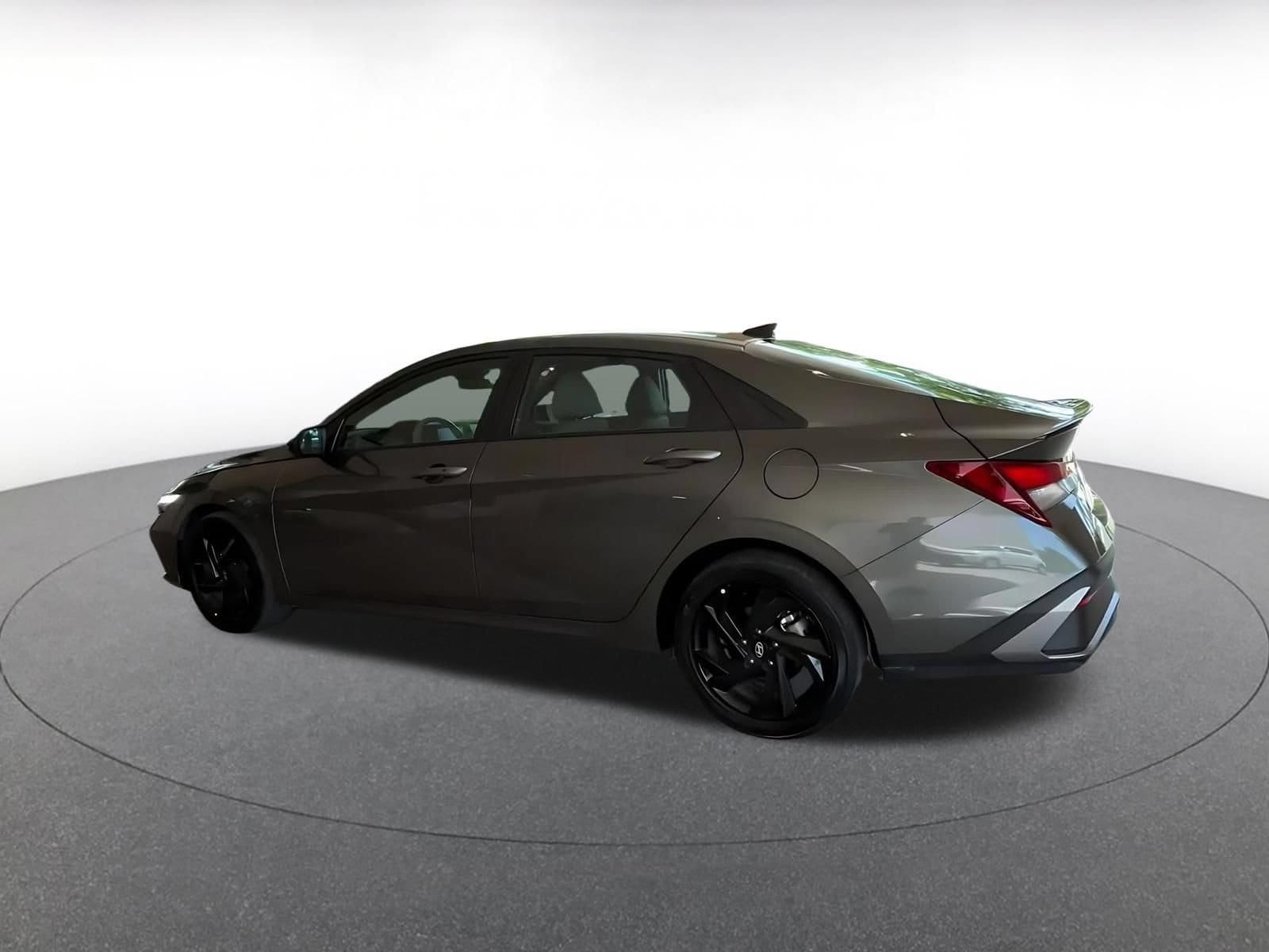 Thumbnail: 2026 Hyundai Elantra - 9