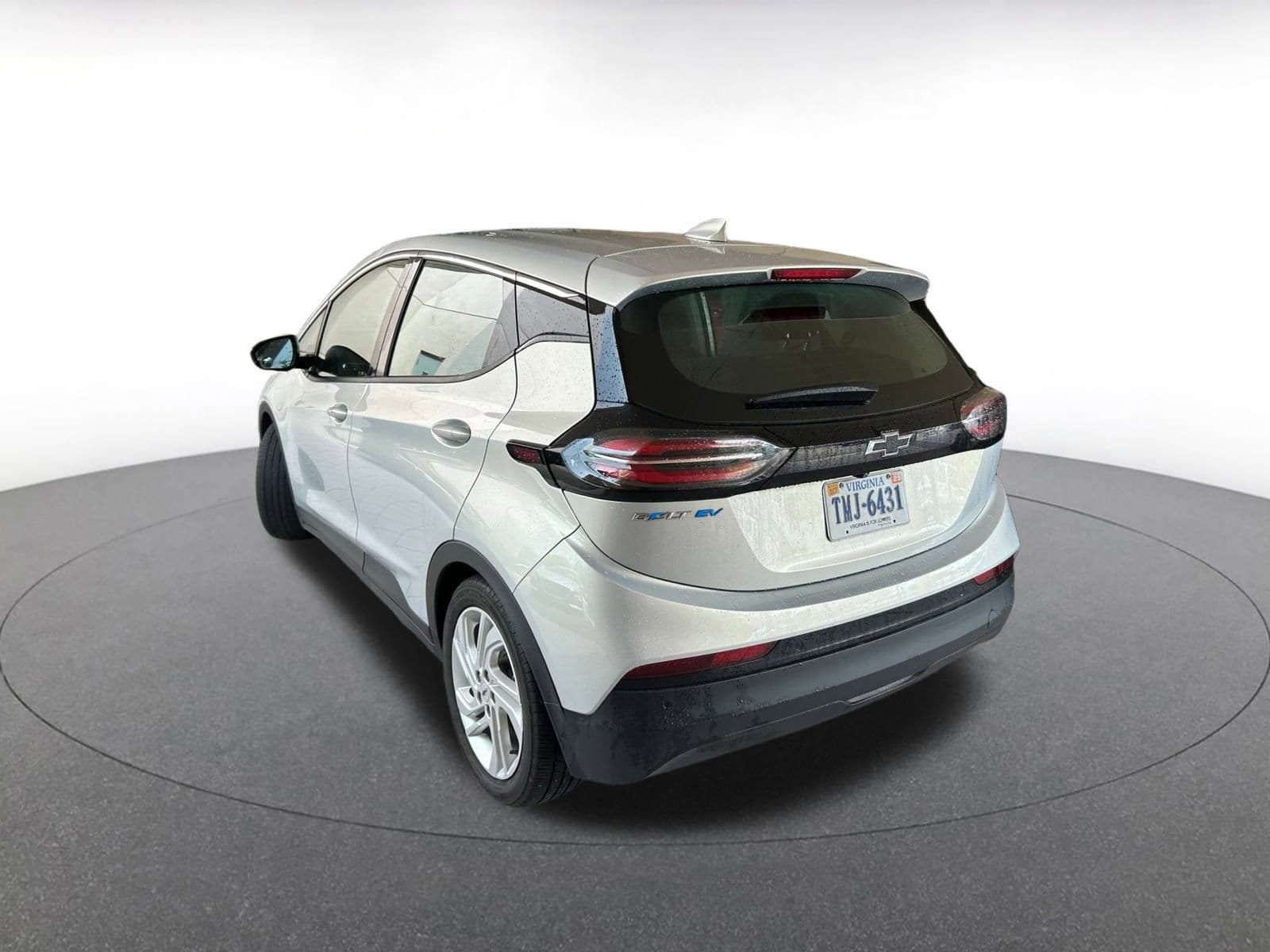 Thumbnail: 2023 Chevrolet Bolt EV - 5