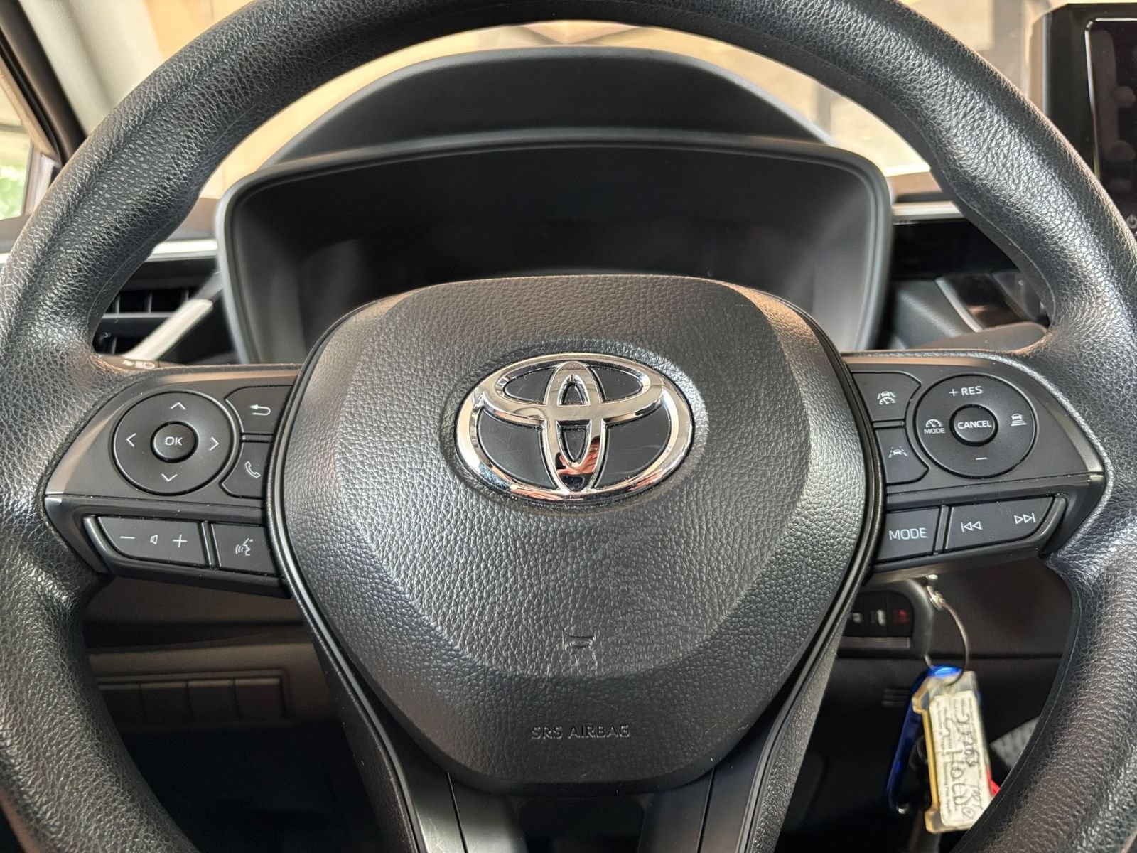 Thumbnail: 2025 Toyota Corolla - 25
