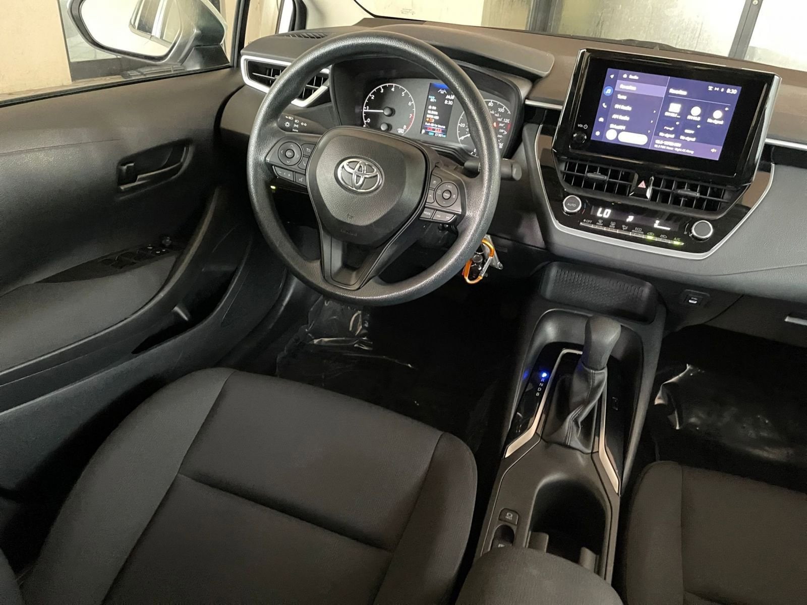 Thumbnail: 2024 Toyota Corolla - 32