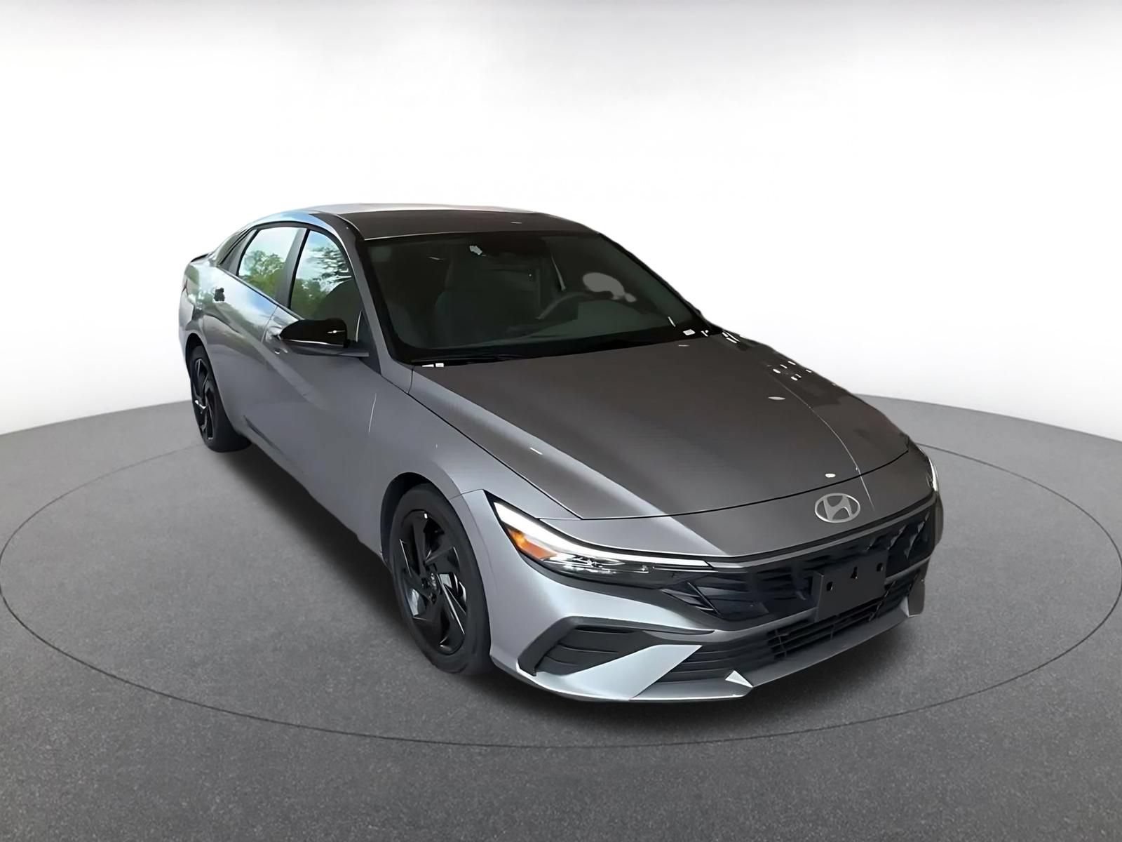 Thumbnail: 2026 Hyundai Elantra - 3