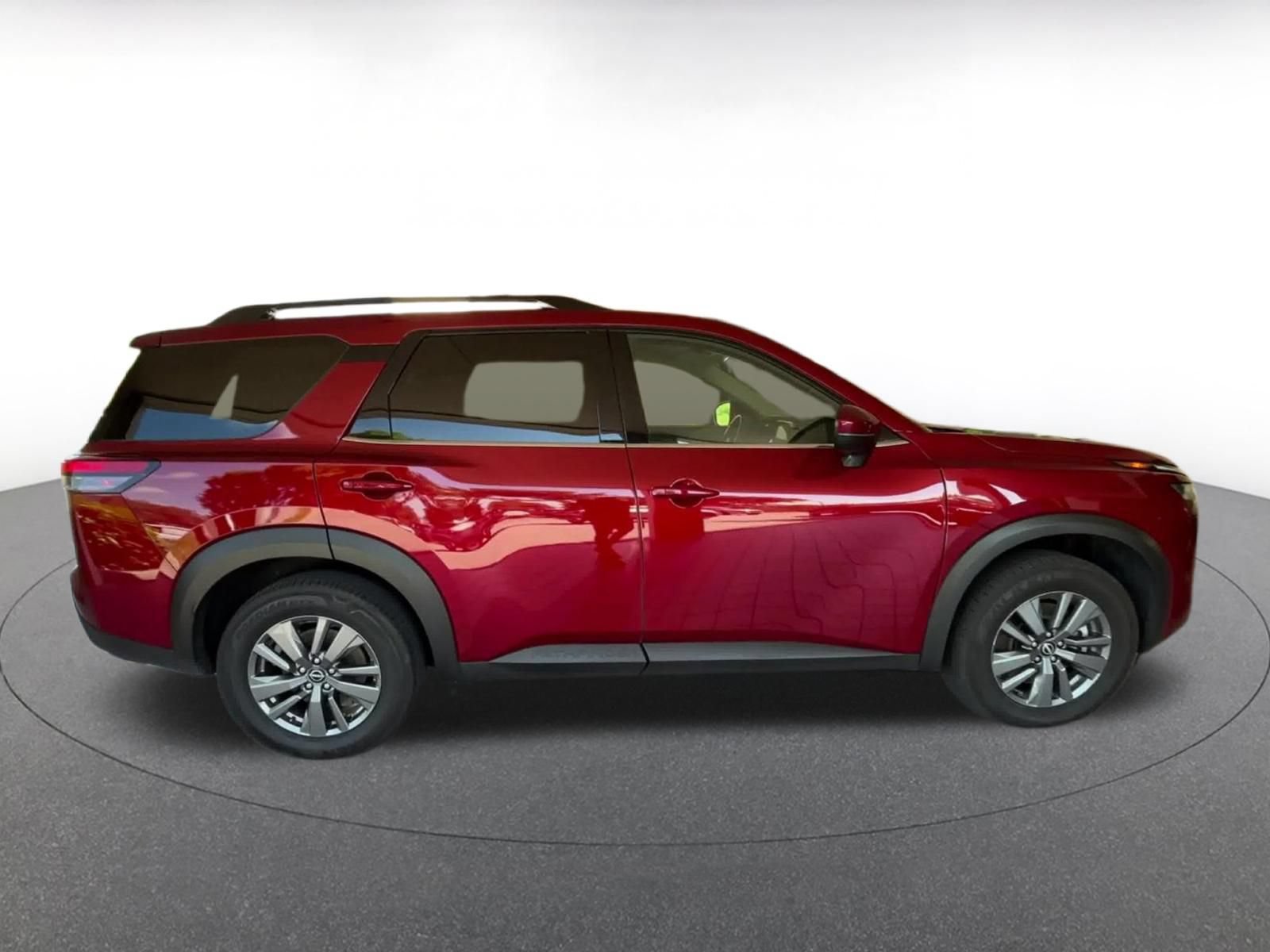 Thumbnail: 2025 Nissan Pathfinder - 15