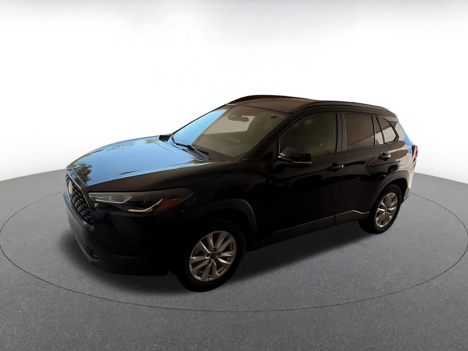 Thumbnail: 2025 Toyota Corolla Cross - 8