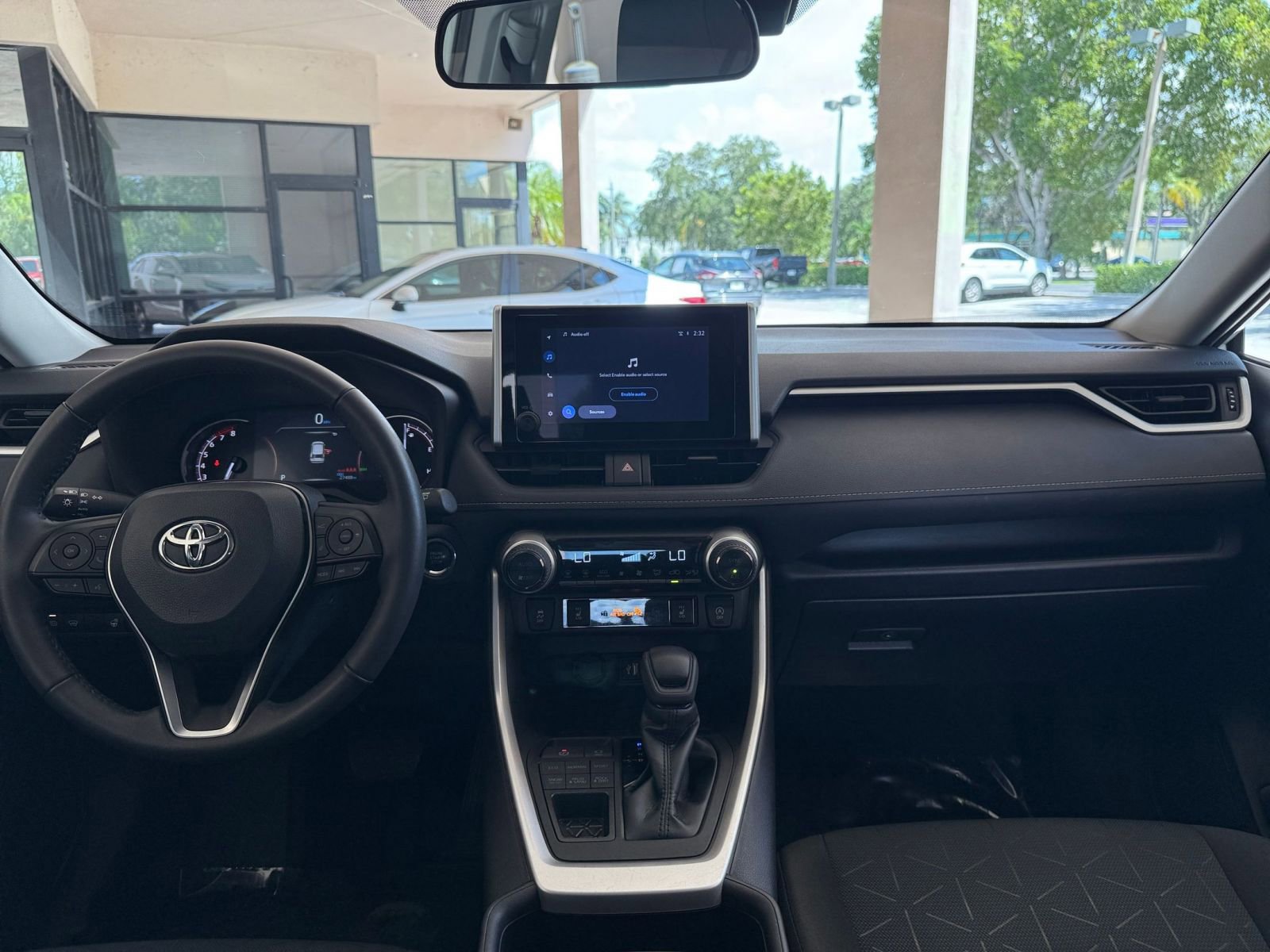 Thumbnail: 2024 Toyota RAV4 - 27