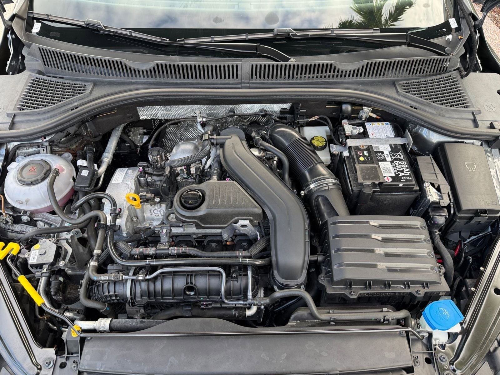 Thumbnail: 2025 Volkswagen Jetta - 25