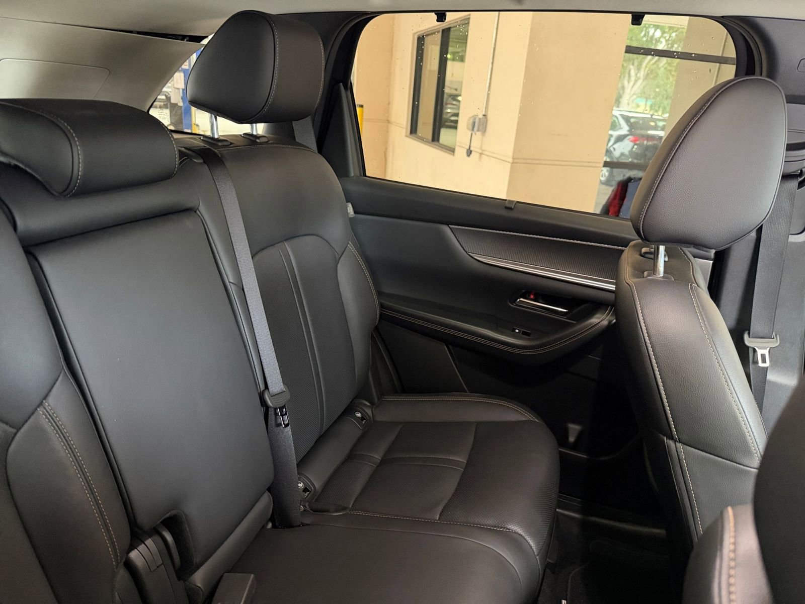 Thumbnail: 2025 Mazda CX-70 - 32