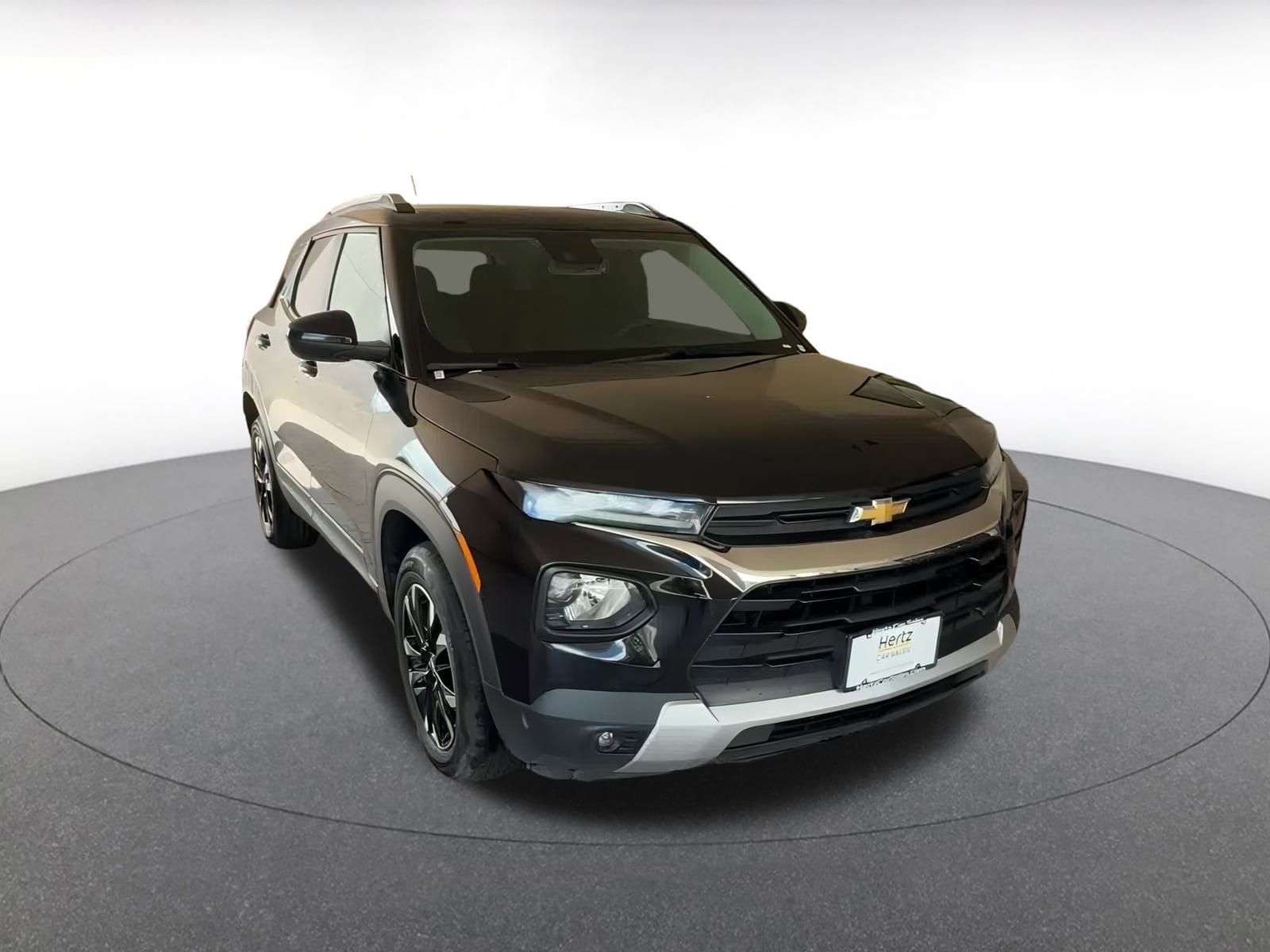 Thumbnail: 2023 Chevrolet TrailBlazer - 3