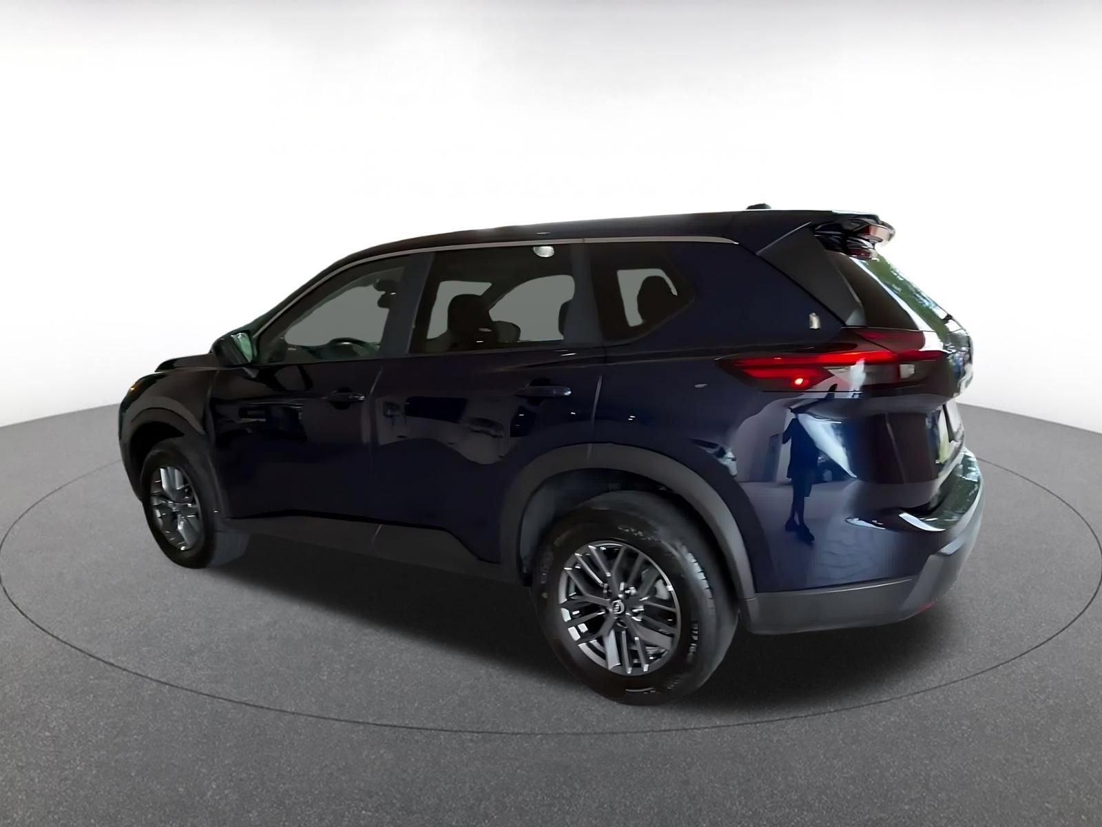 Thumbnail: 2026 Nissan Rogue - 9