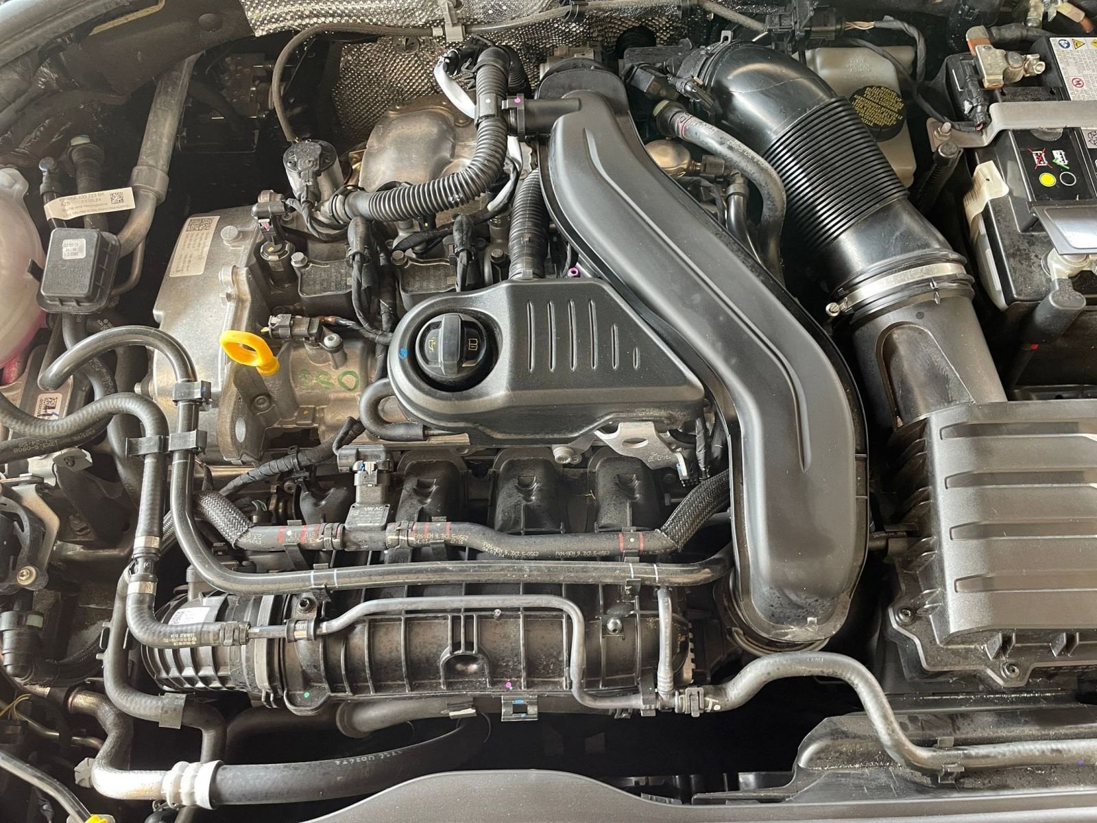 Thumbnail: 2025 Volkswagen Jetta - 31