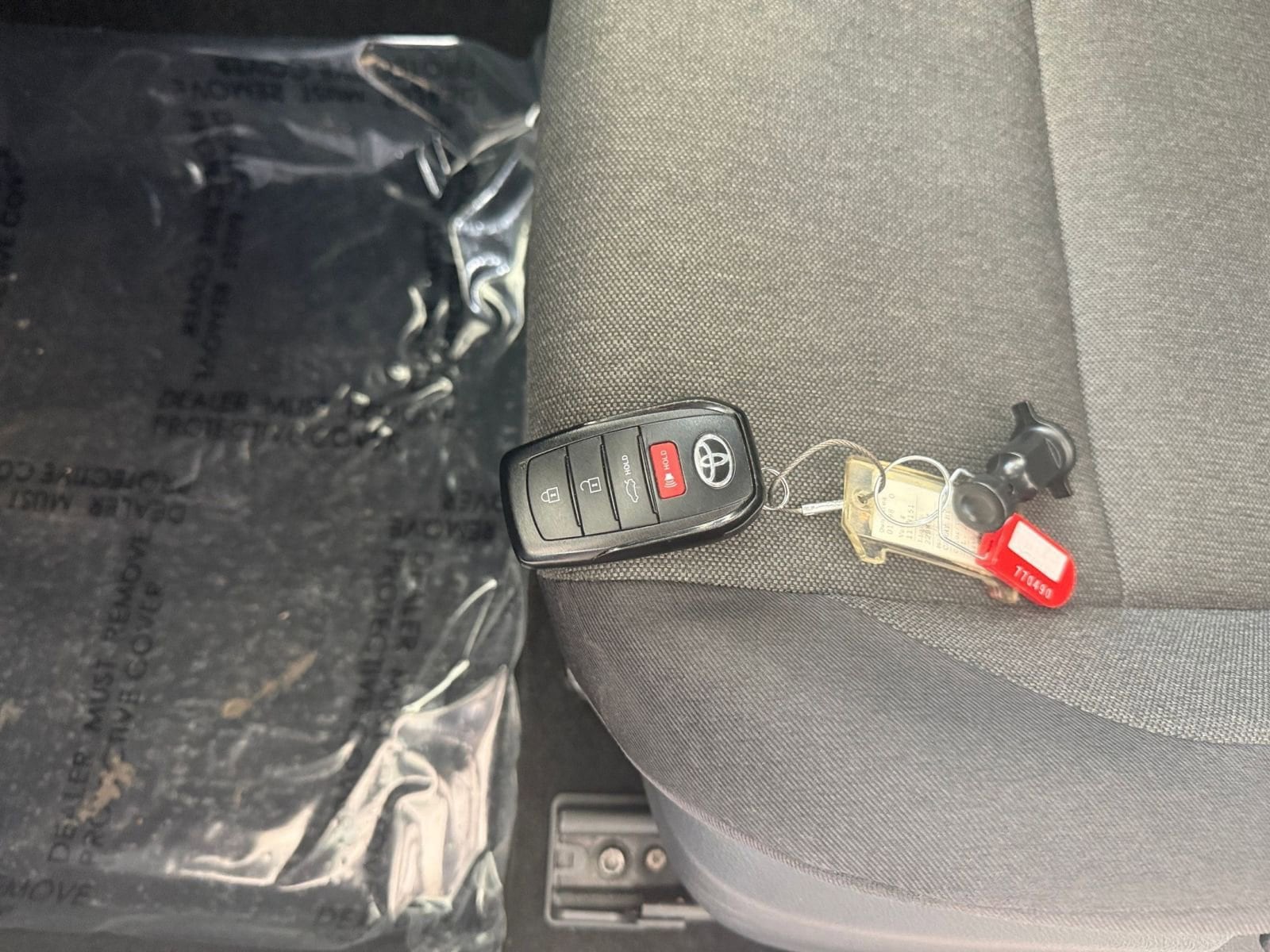 Thumbnail: 2025 Toyota Camry - 18