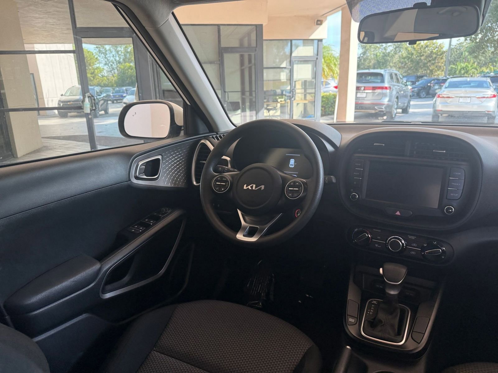 Thumbnail: 2025 Kia Soul - 28