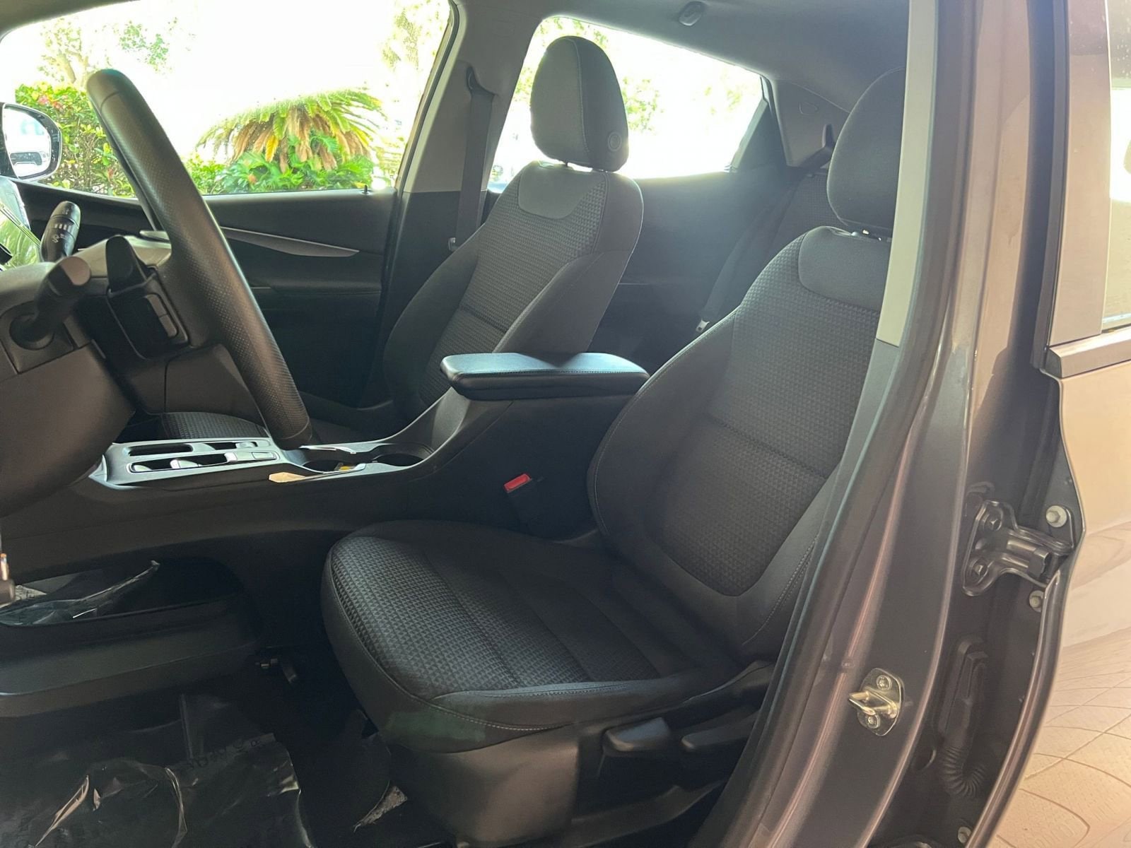 Thumbnail: 2023 Chevrolet Bolt EV - 24