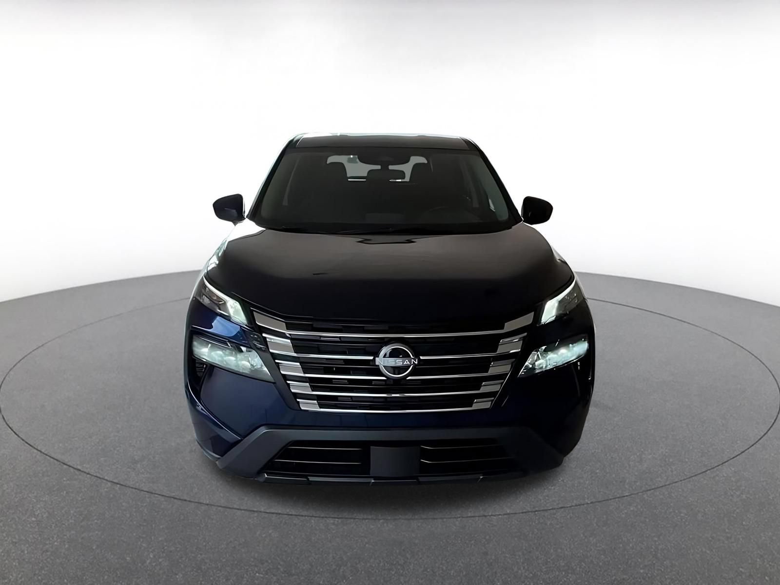 Thumbnail: 2025 Nissan Rogue - 4