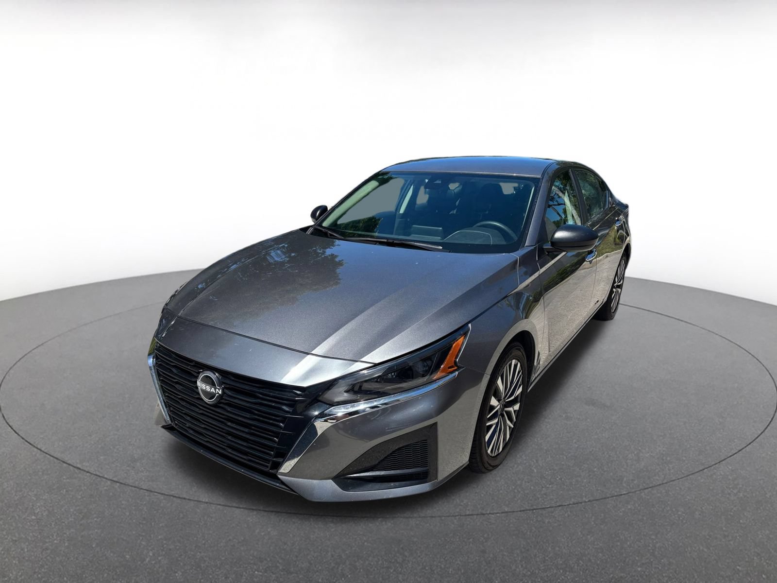 Thumbnail: 2025 Nissan Altima - 9