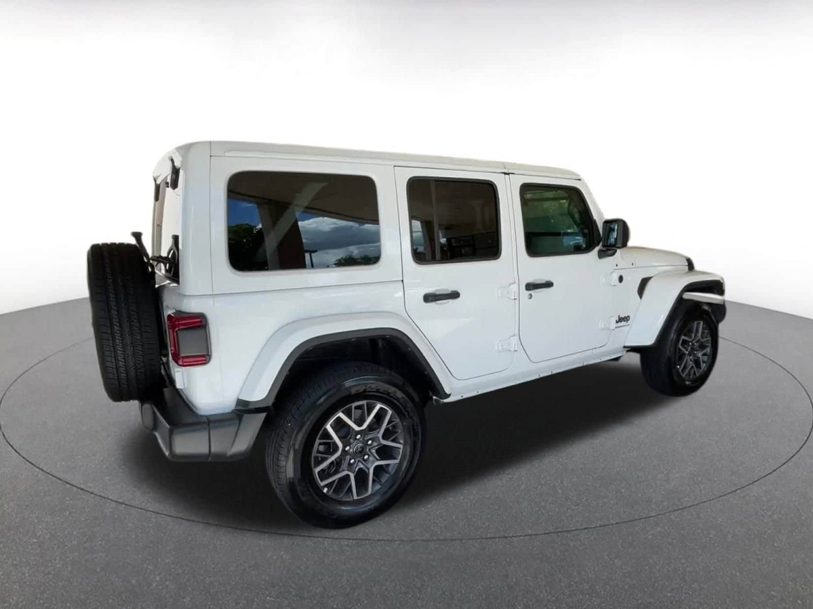 Thumbnail: 2025 Jeep Wrangler - 15