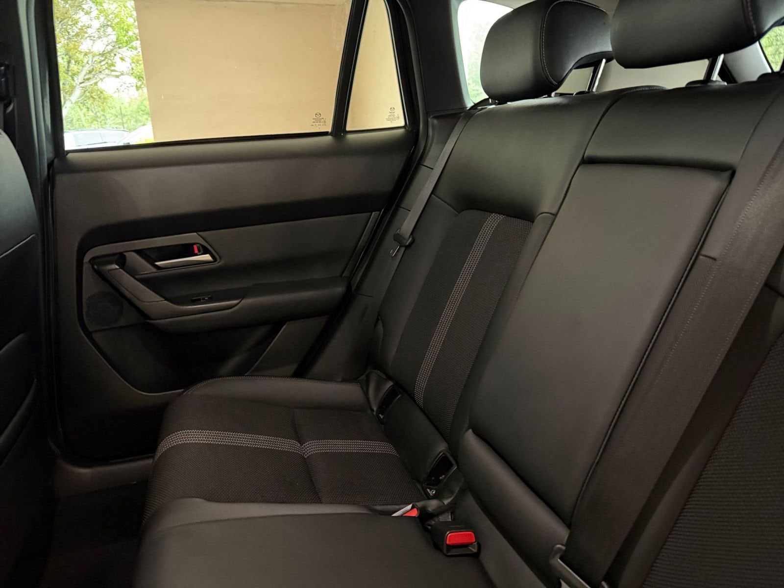 Thumbnail: 2025 Mazda CX-50 - 33