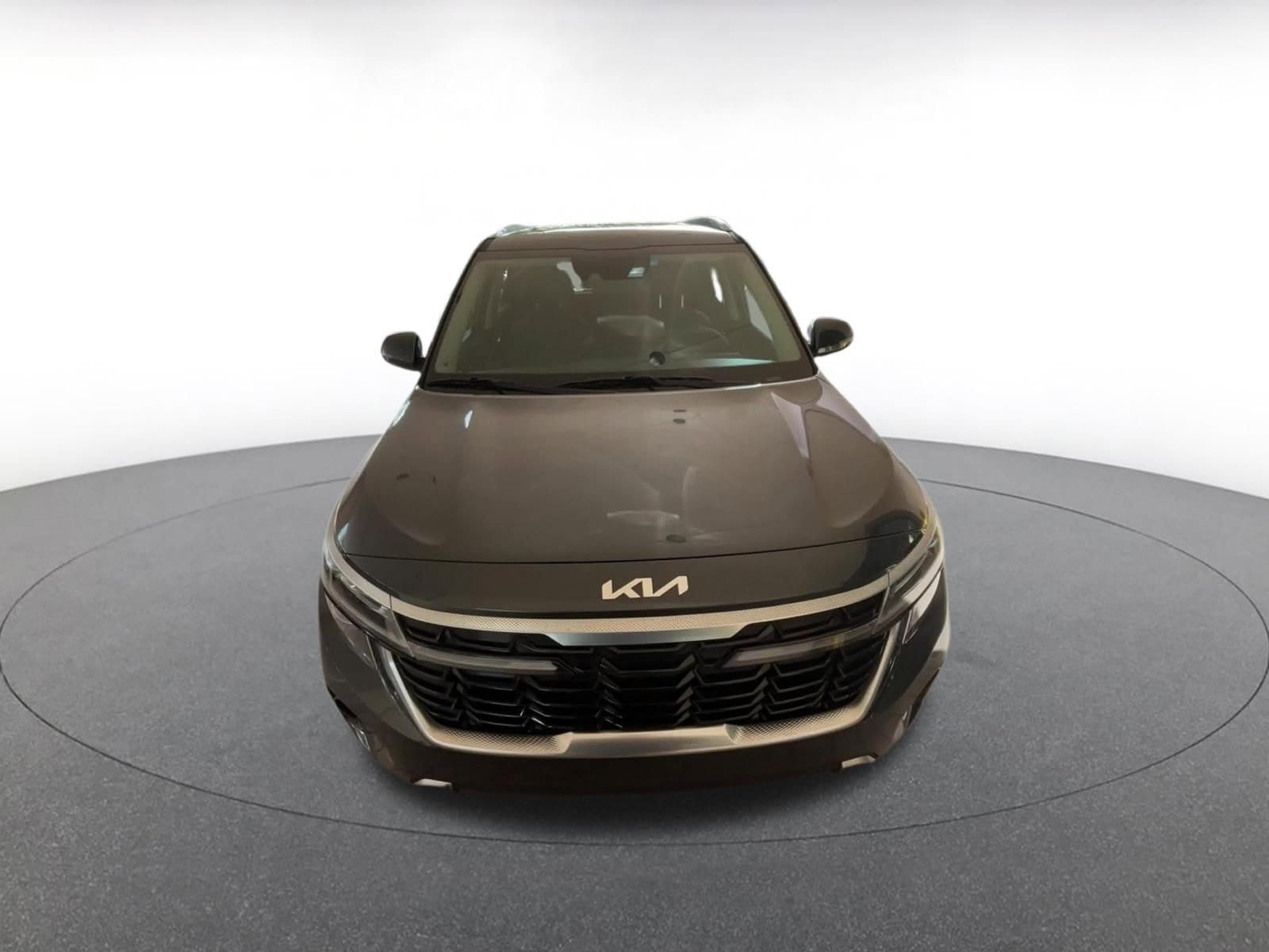 Thumbnail: 2025 Kia Seltos - 4