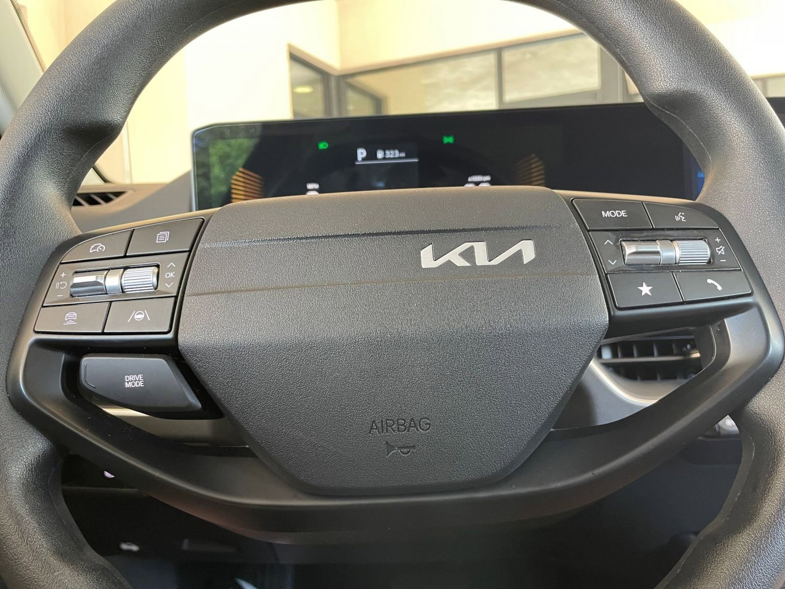 Thumbnail: 2025 Kia K4 - 27