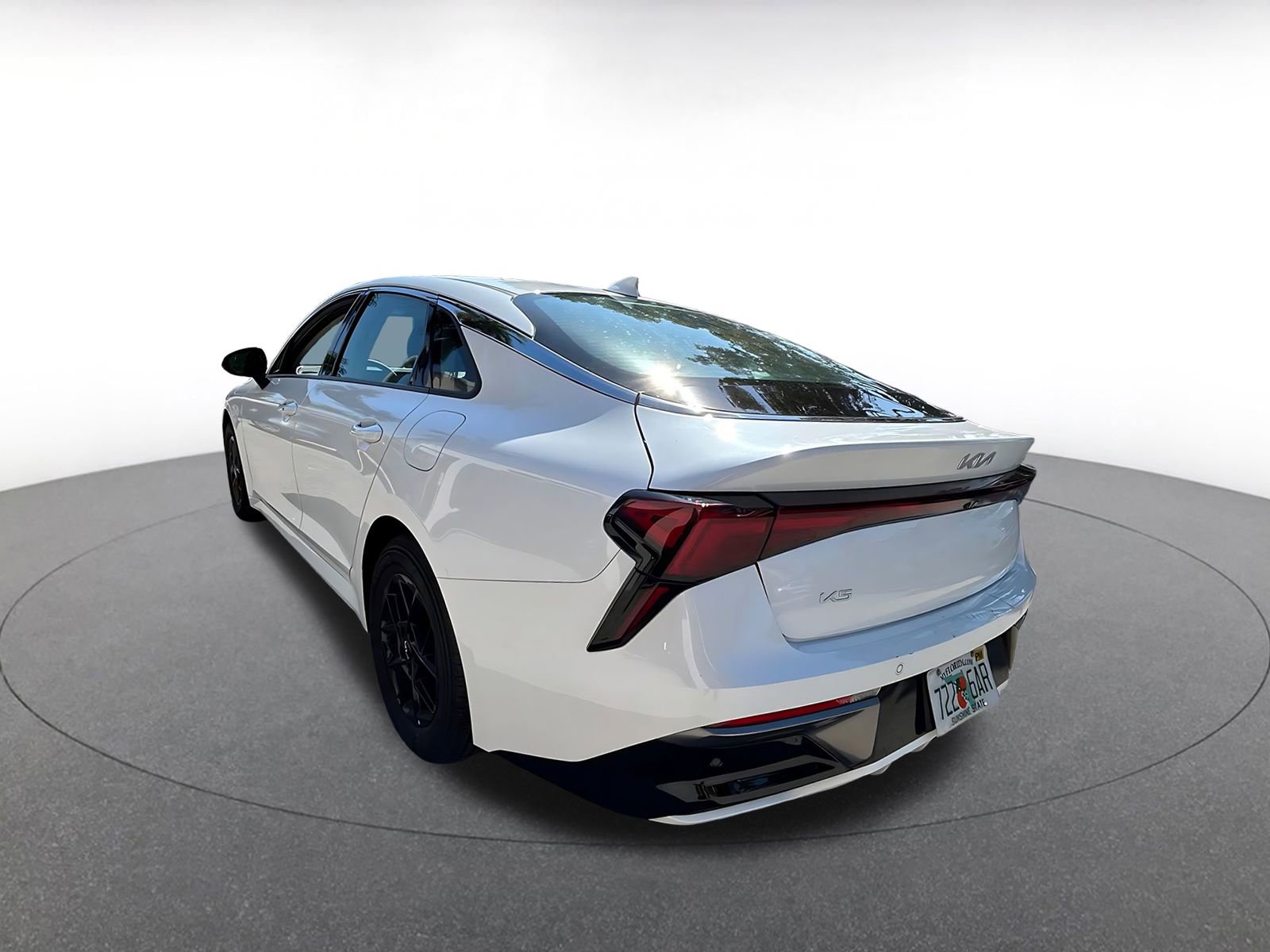 Thumbnail: 2025 Kia K5 - 5
