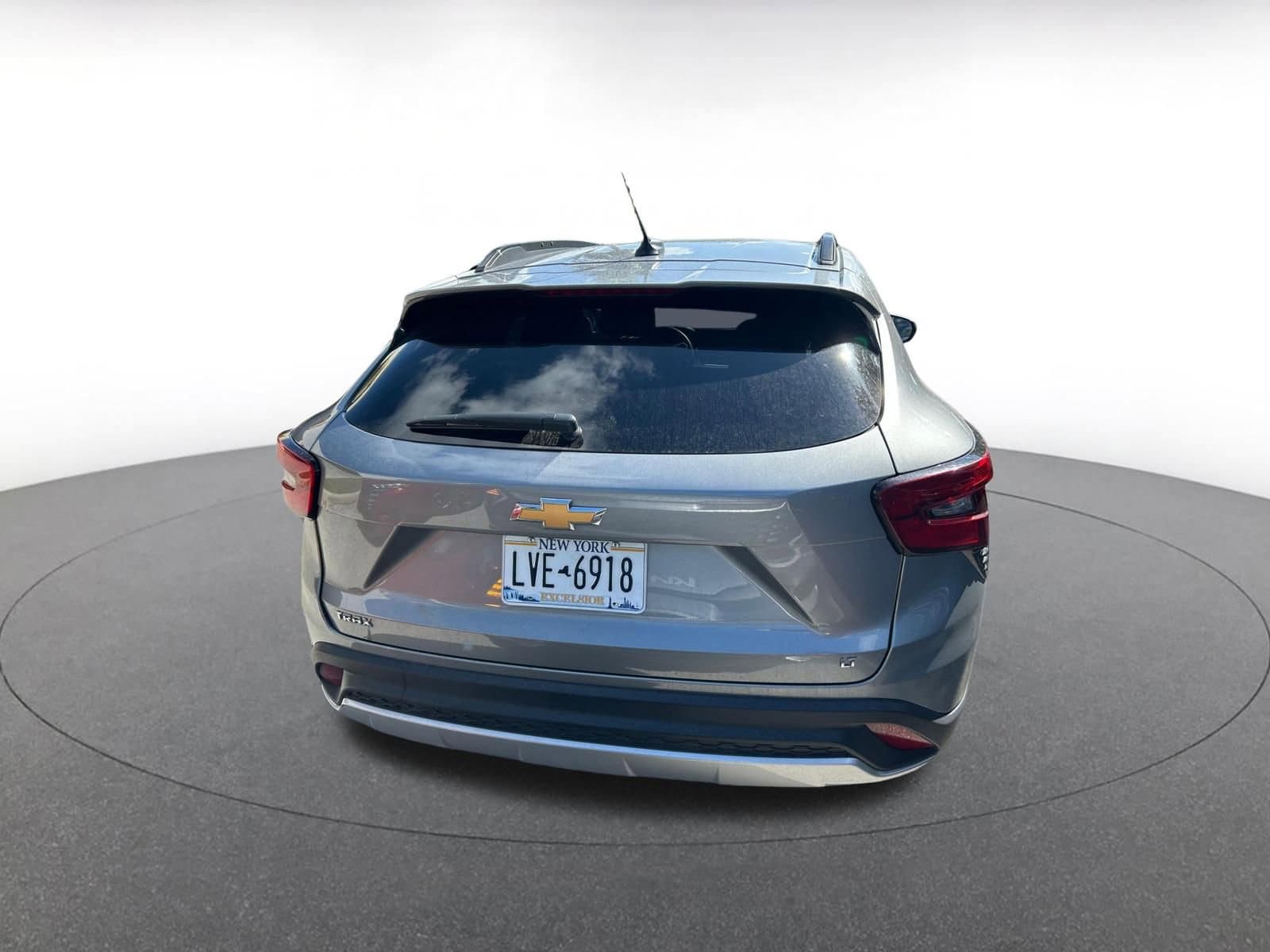 Thumbnail: 2025 Chevrolet Trax - 8