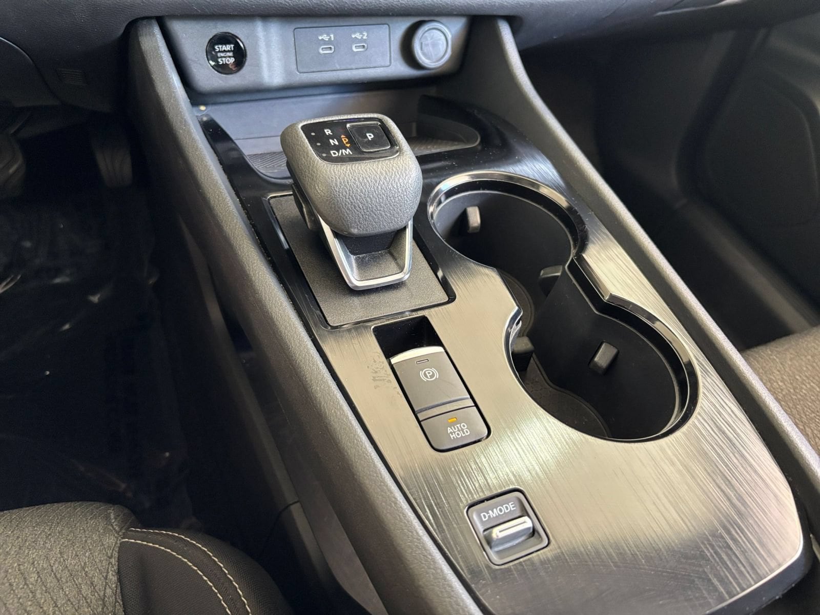 2025 Nissan Rogue SV - Photo 42