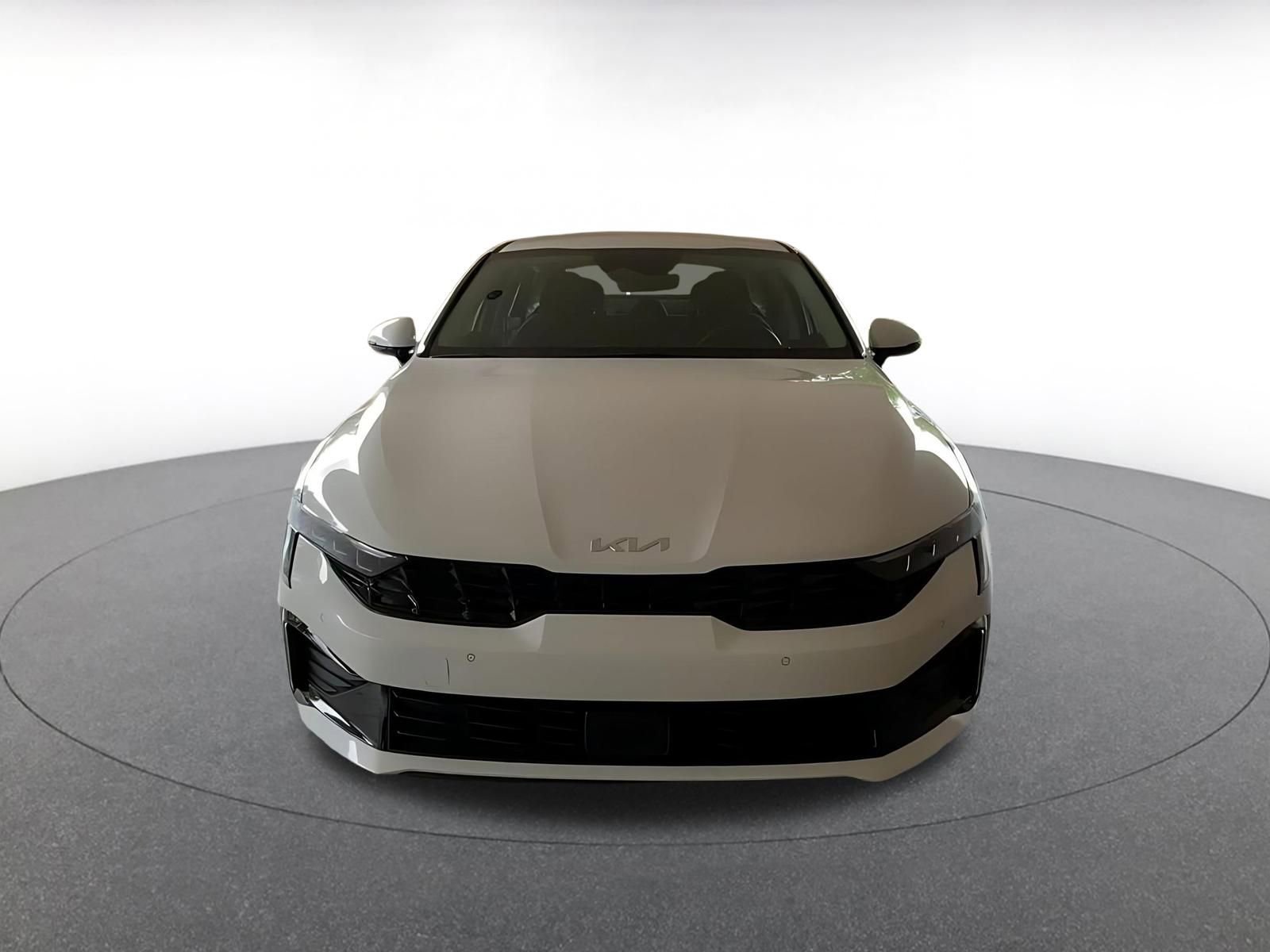 Thumbnail: 2025 Kia K5 - 4