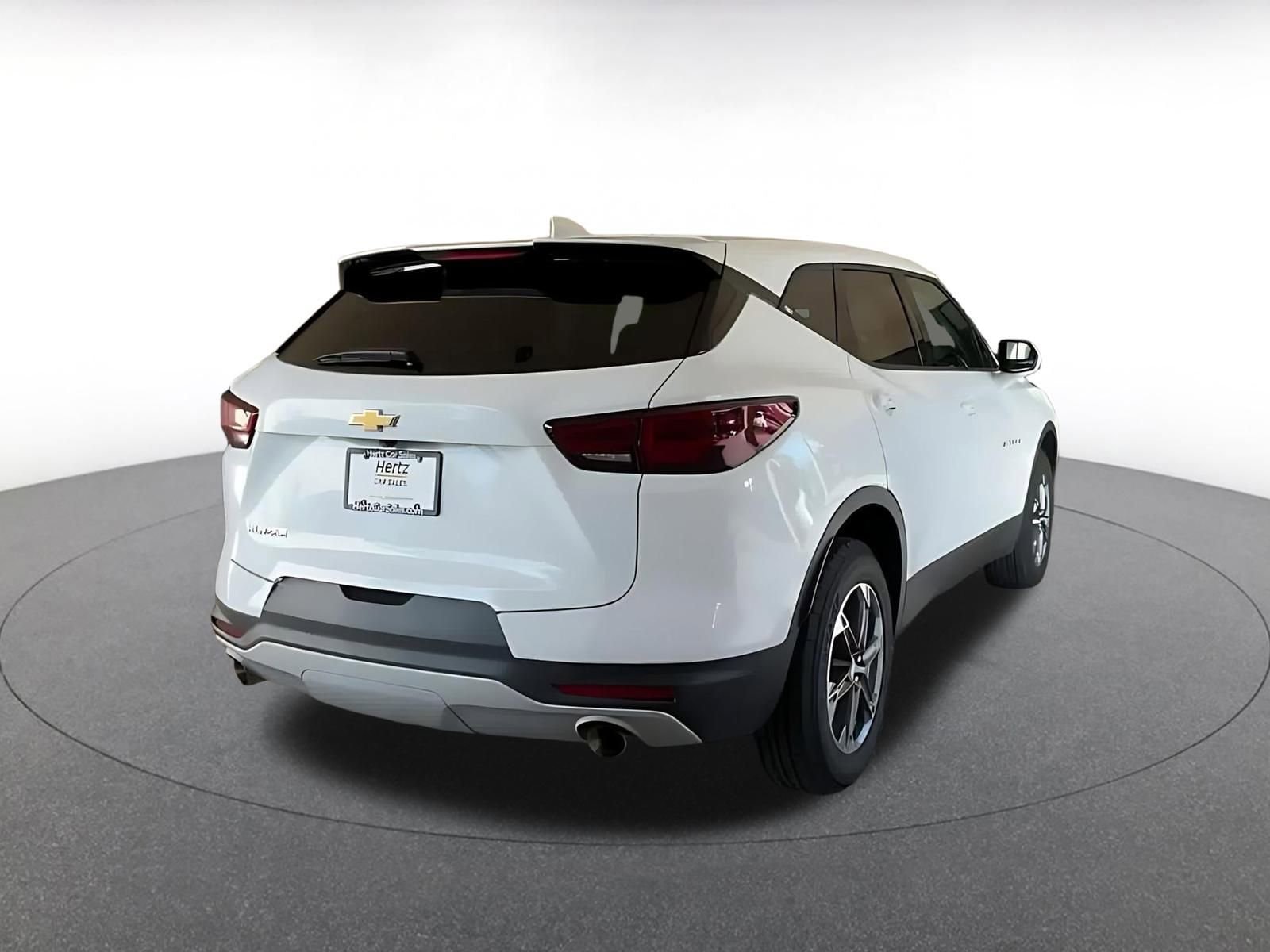 Thumbnail: 2025 Chevrolet Blazer - 14