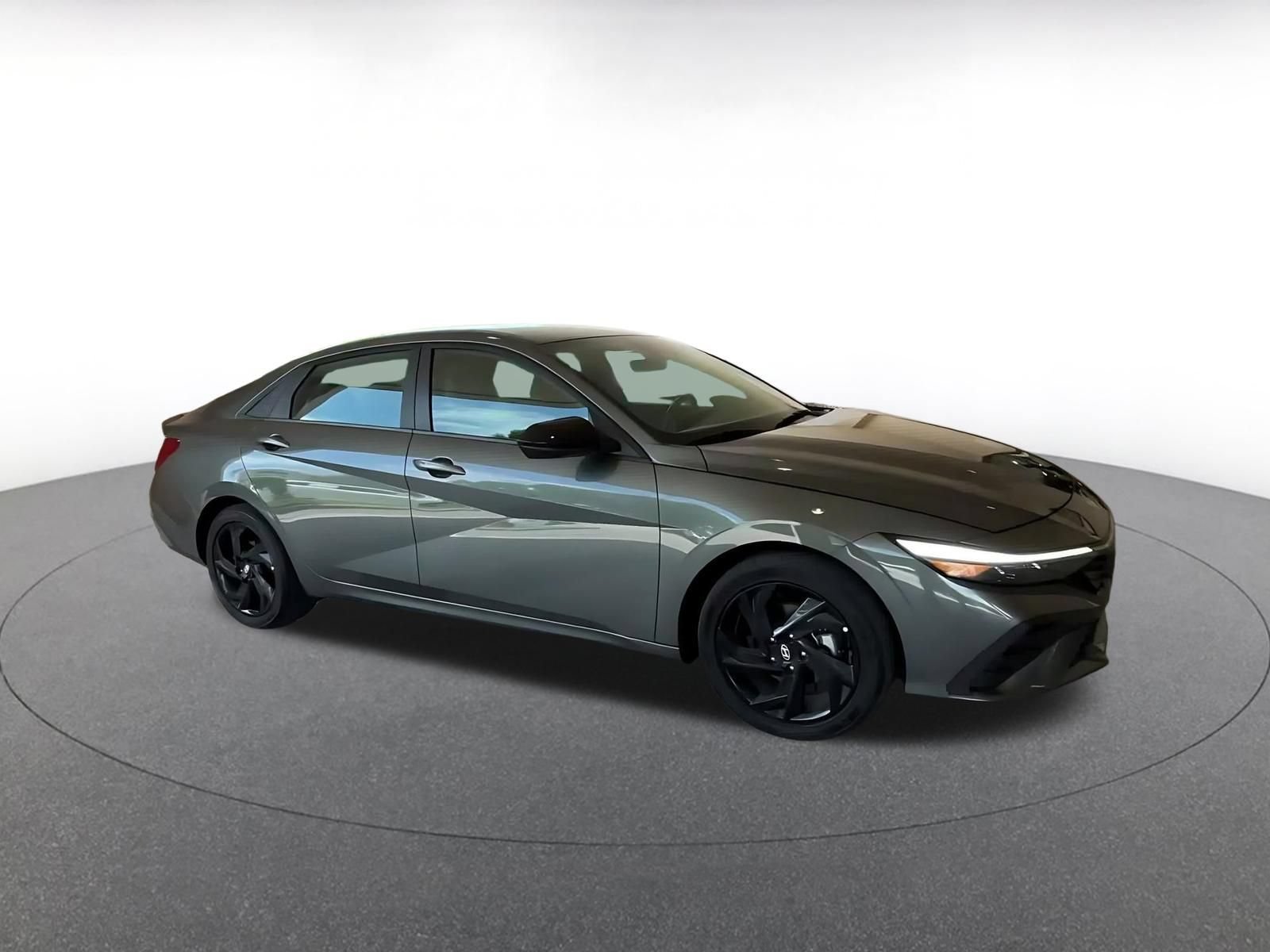 Thumbnail: 2026 Hyundai Elantra - 2