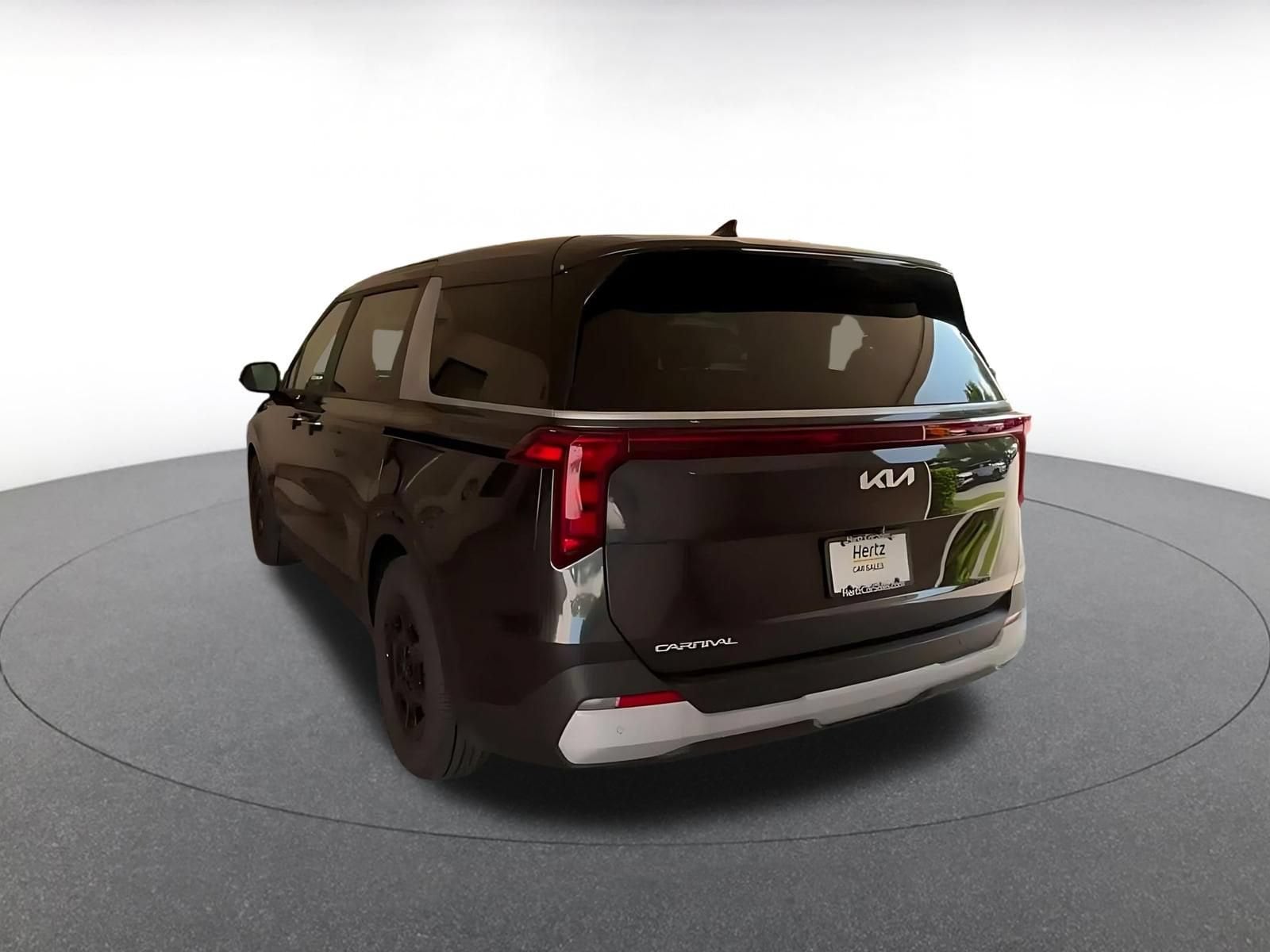Thumbnail: 2026 Kia Carnival - 10
