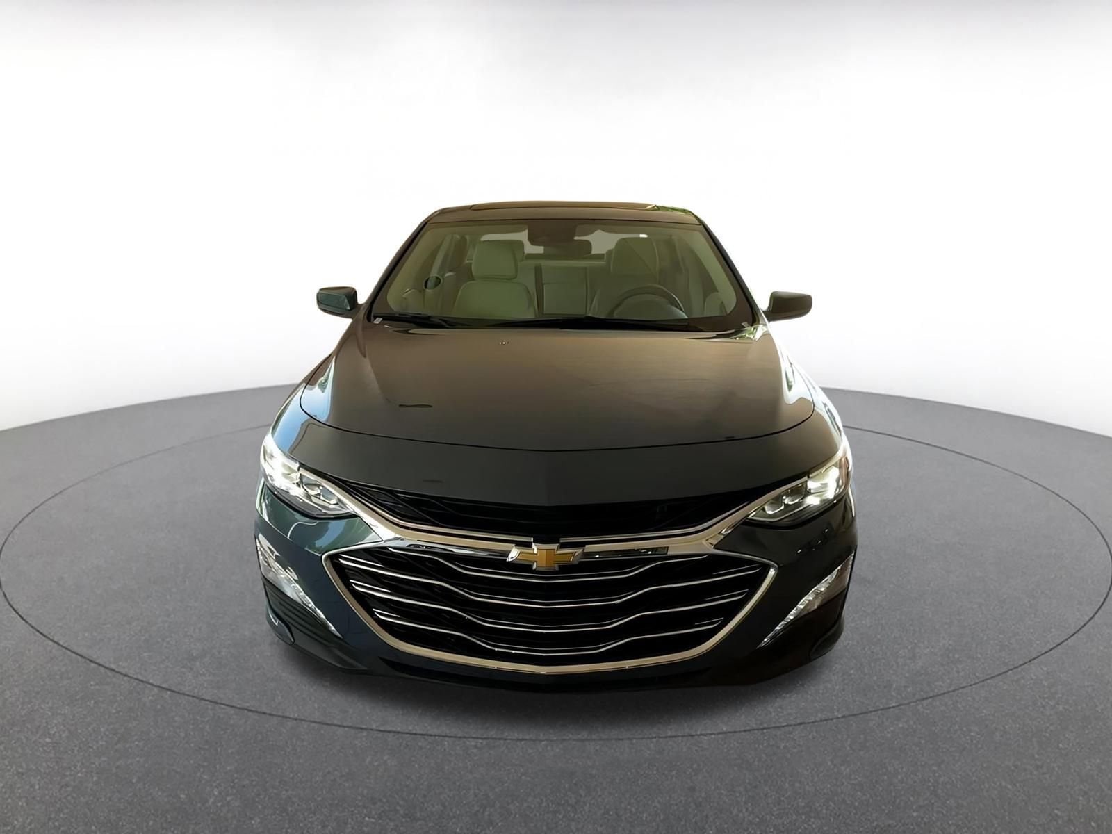 Thumbnail: 2024 Chevrolet Malibu - 4