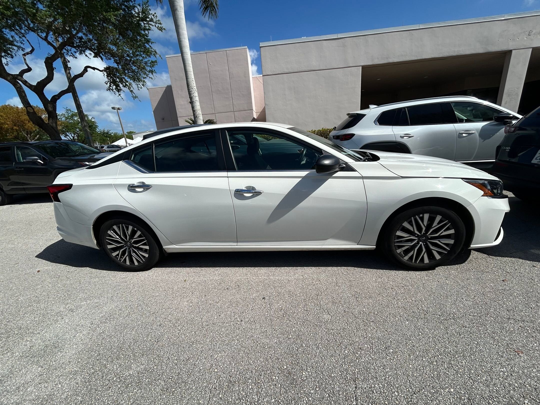 Thumbnail: 2025 Nissan Altima - 20