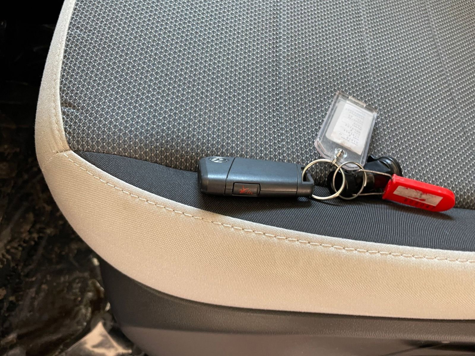 Thumbnail: 2025 Volkswagen Taos - 18