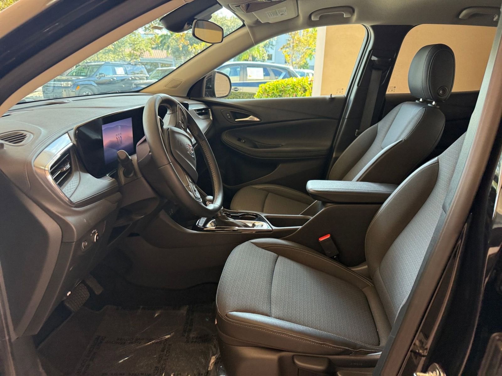 Thumbnail: 2025 Buick Encore GX - 21