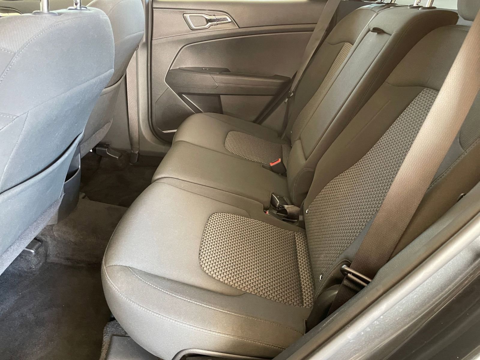 Thumbnail: 2025 Kia Sportage - 24