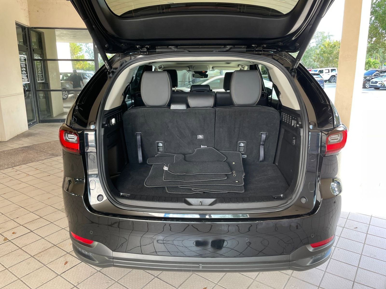 Thumbnail: 2025 Mazda CX-90 - 30