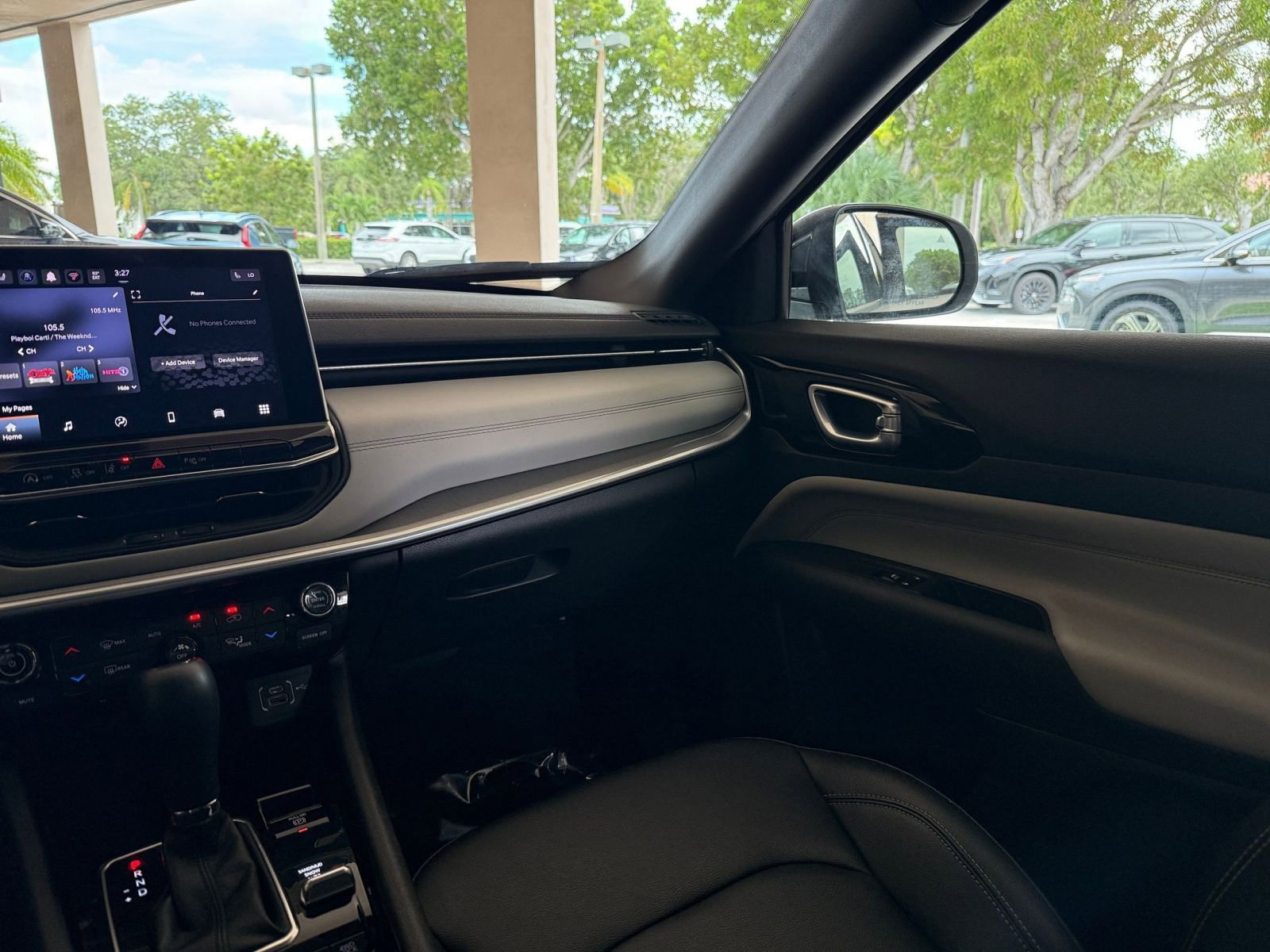 Thumbnail: 2025 Jeep Compass - 29