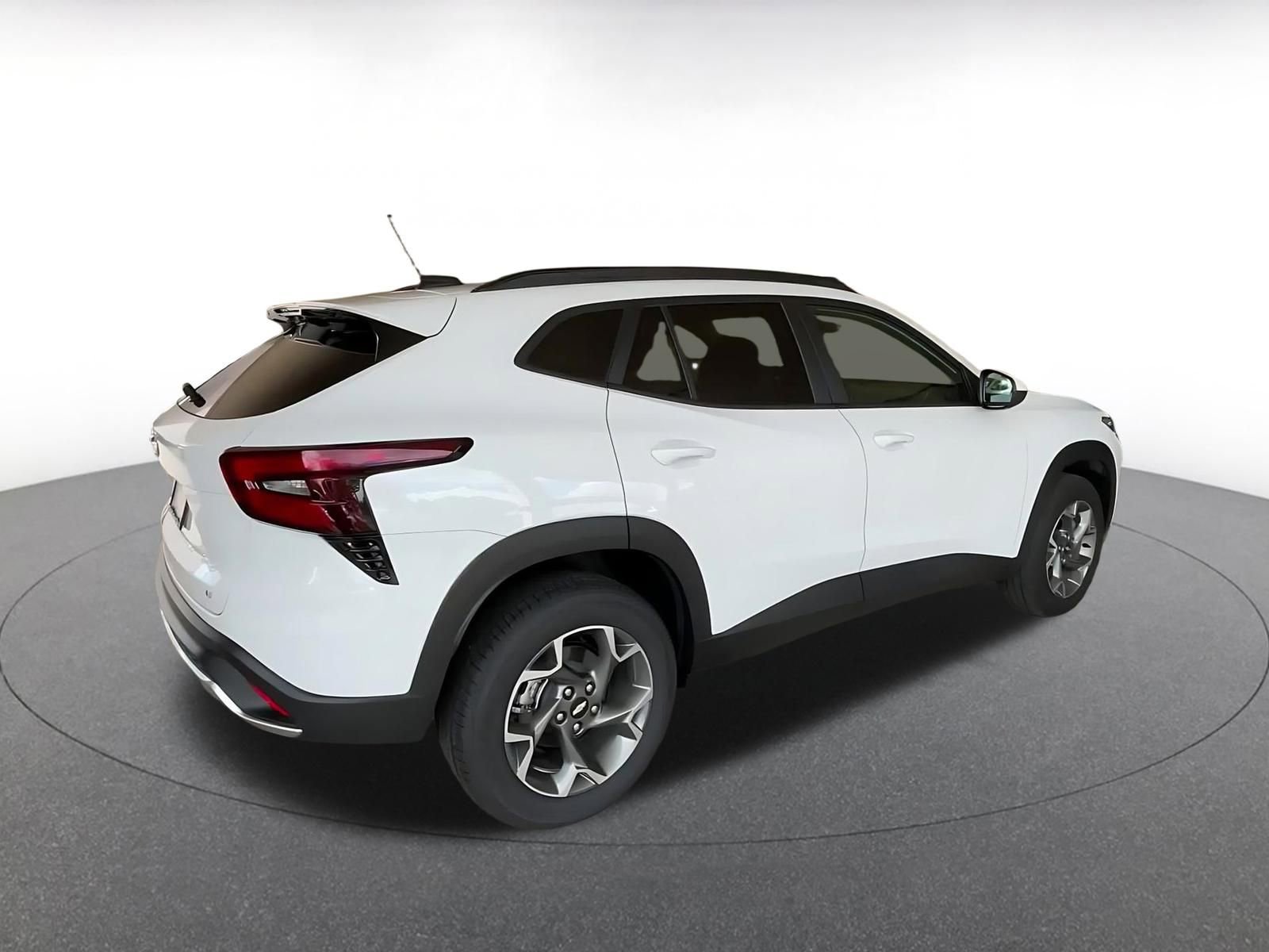 Thumbnail: 2025 Chevrolet Trax - 14