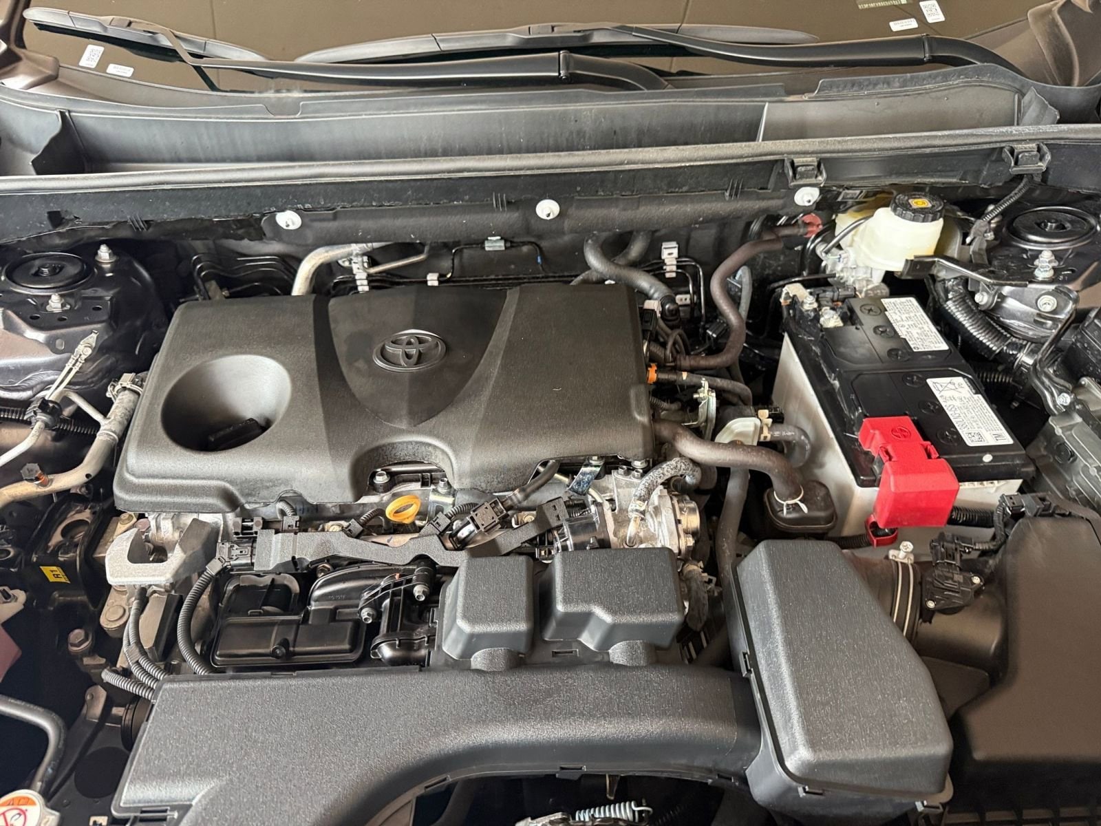 Thumbnail: 2025 Toyota RAV4 - 25