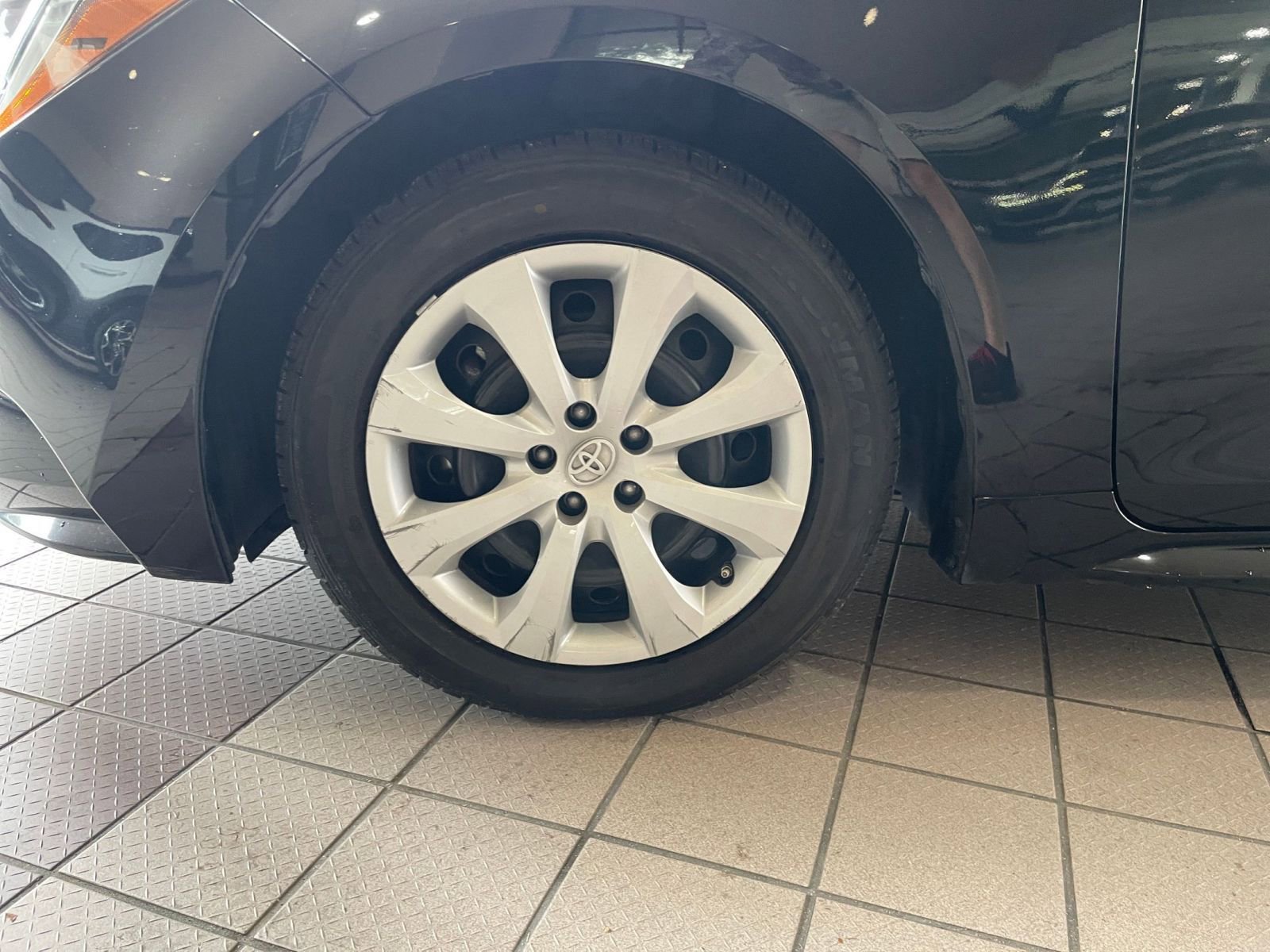 Thumbnail: 2023 Toyota Corolla - 23