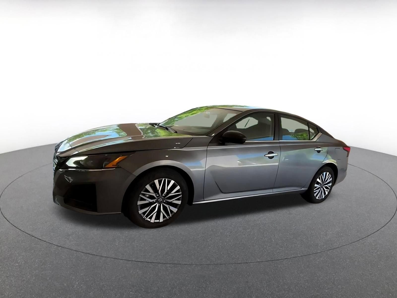 Thumbnail: 2025 Nissan Altima - 7