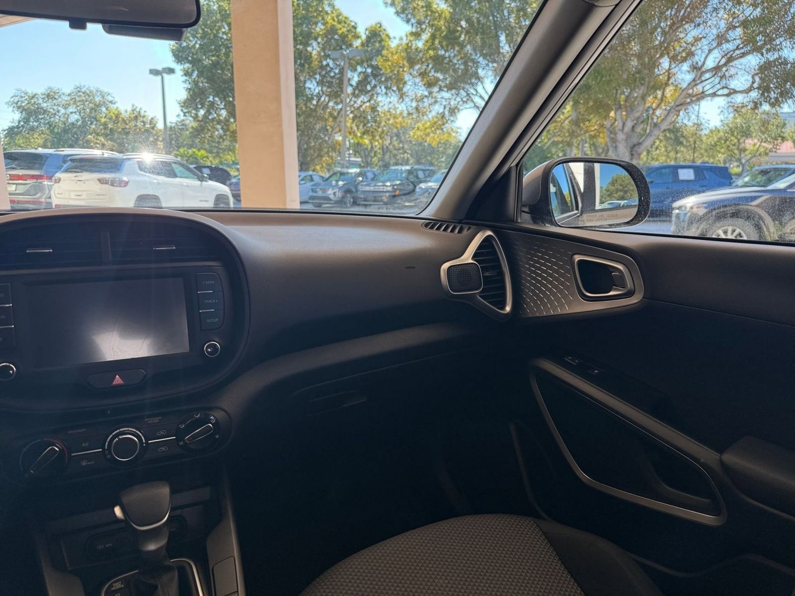 Thumbnail: 2025 Kia Soul - 29