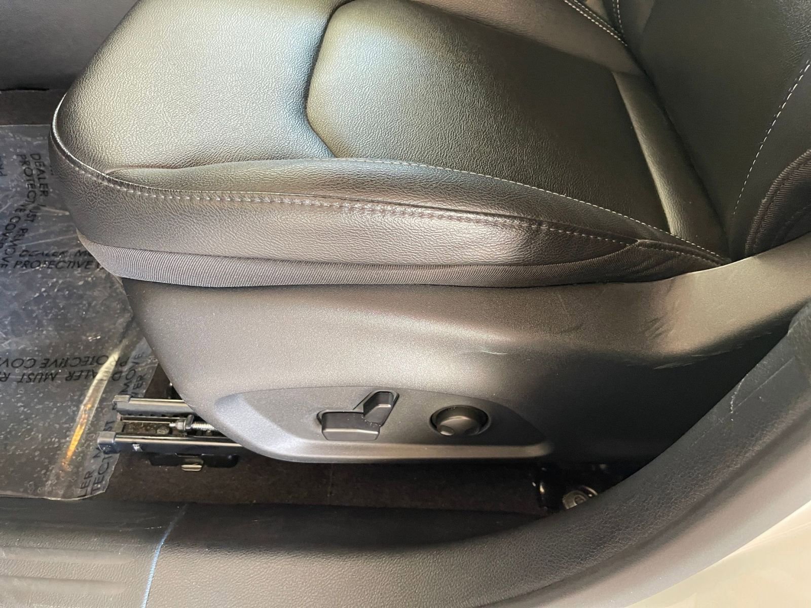 Thumbnail: 2025 Jeep Compass - 23