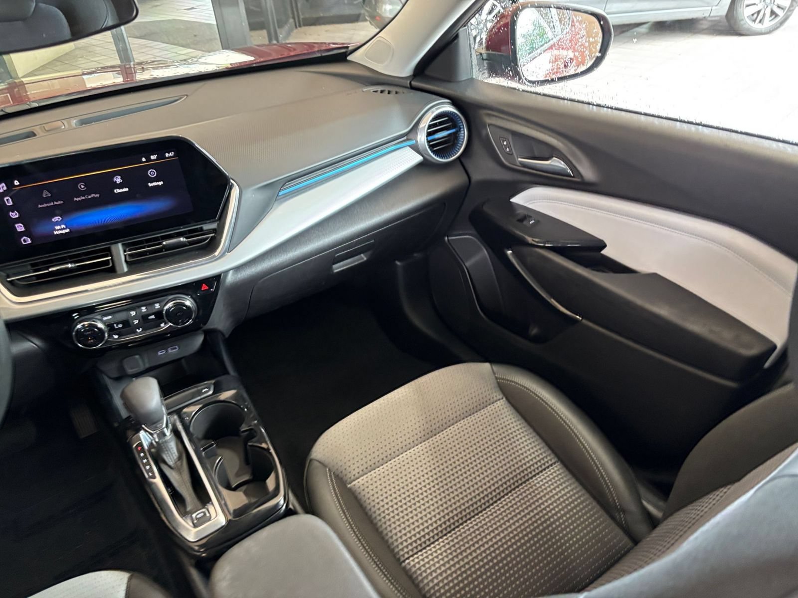 Thumbnail: 2025 Chevrolet Trax - 33
