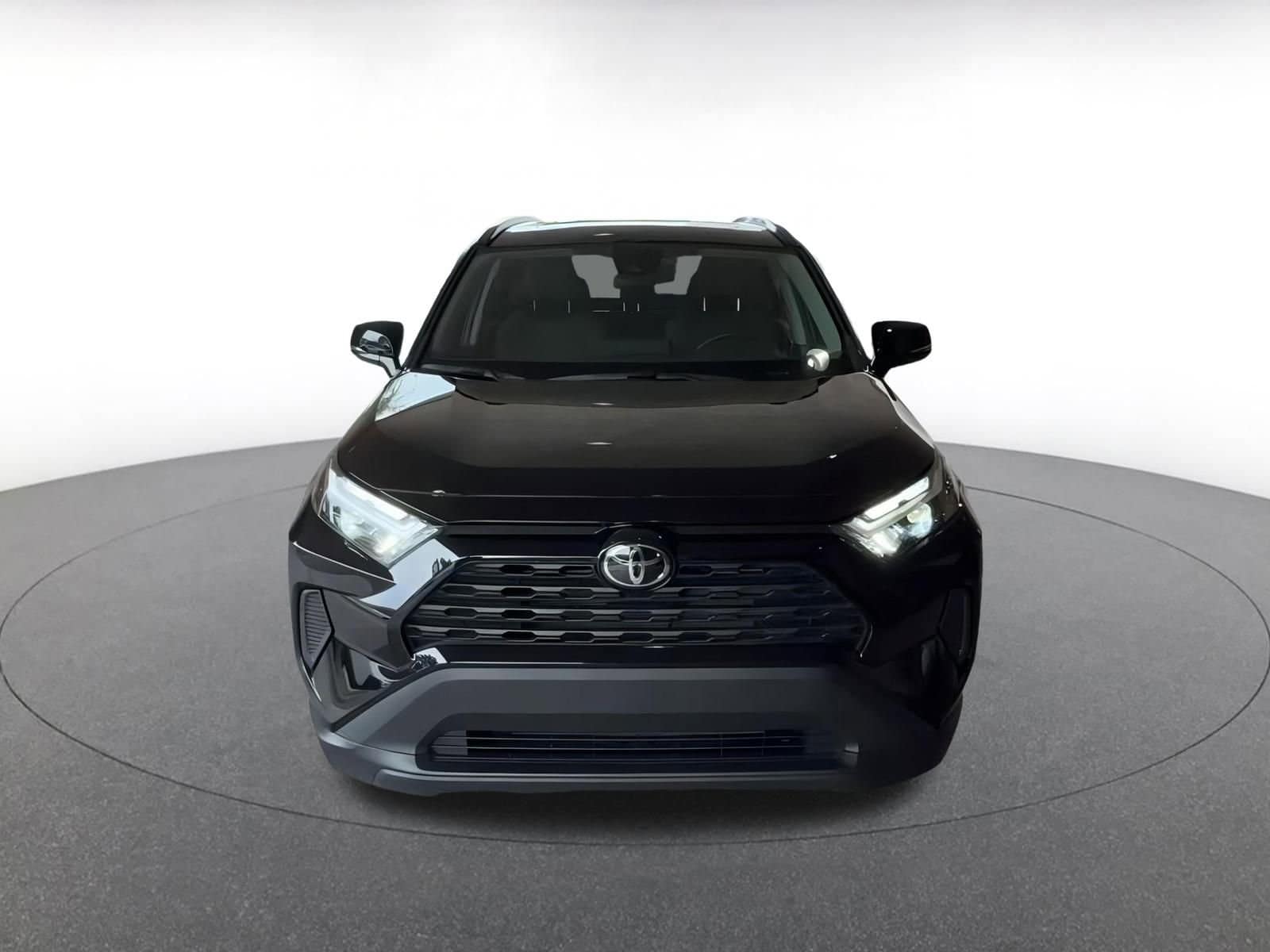 Thumbnail: 2025 Toyota RAV4 - 4